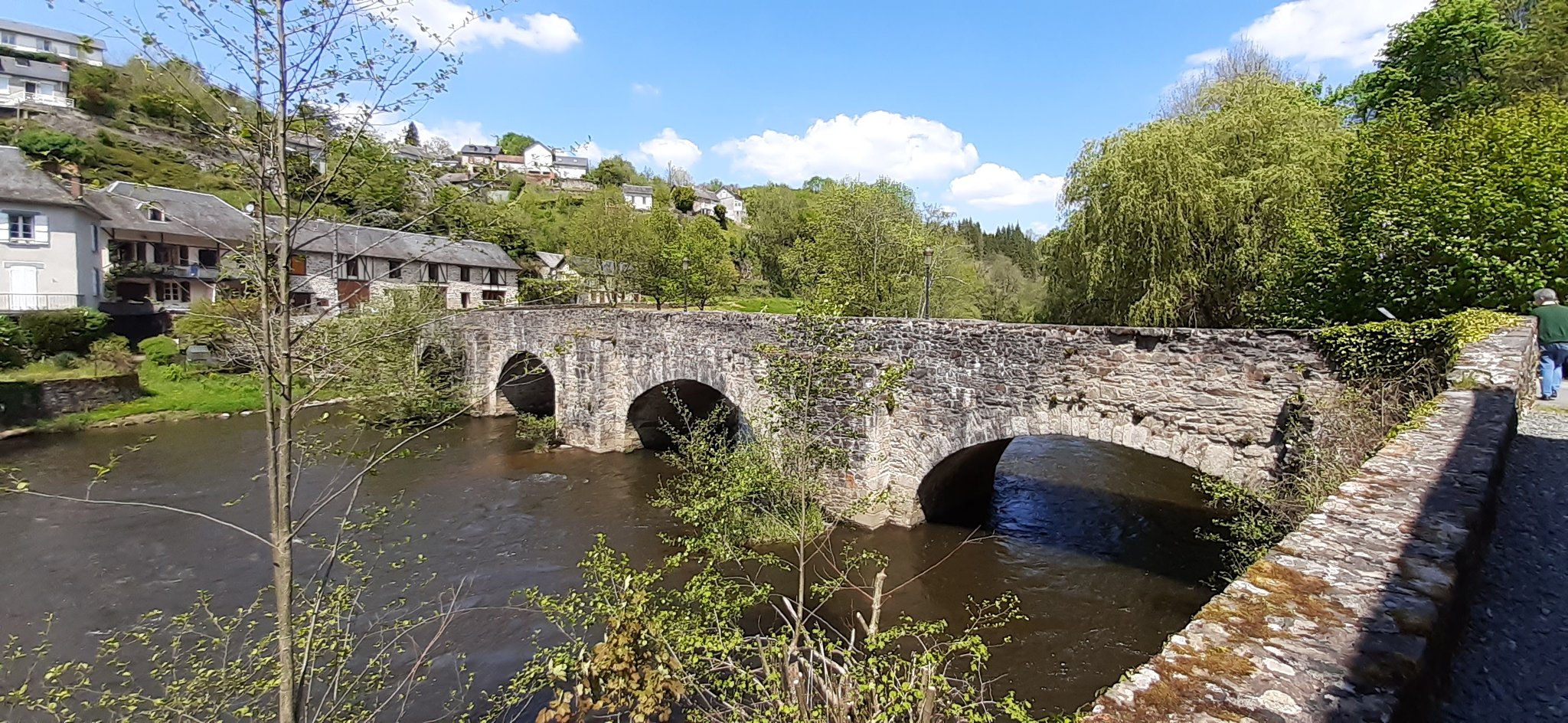 Pont sur la Vézère (c) JDR
