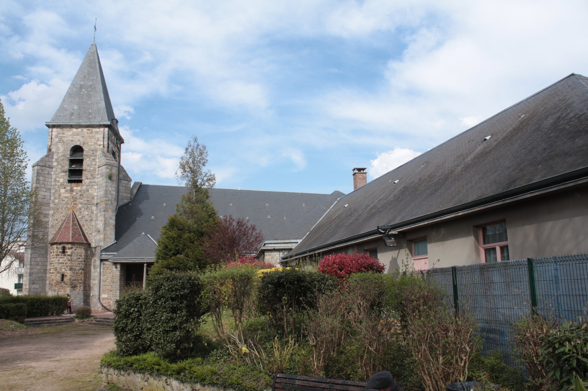 L'église St Georges - (c) JDR