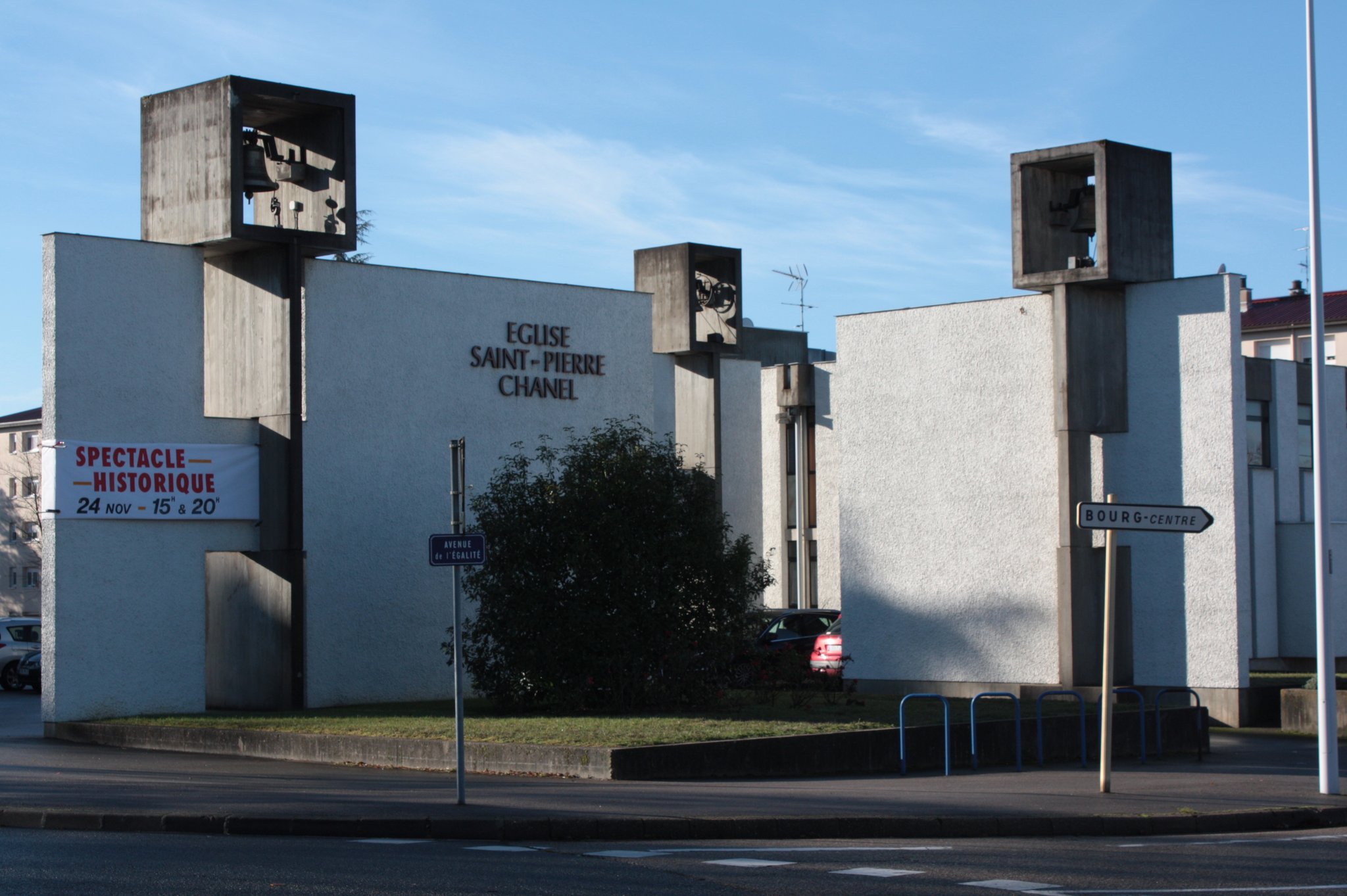 Eglise St Pierre Chanel - Bourg en Bresse - (c) JDR