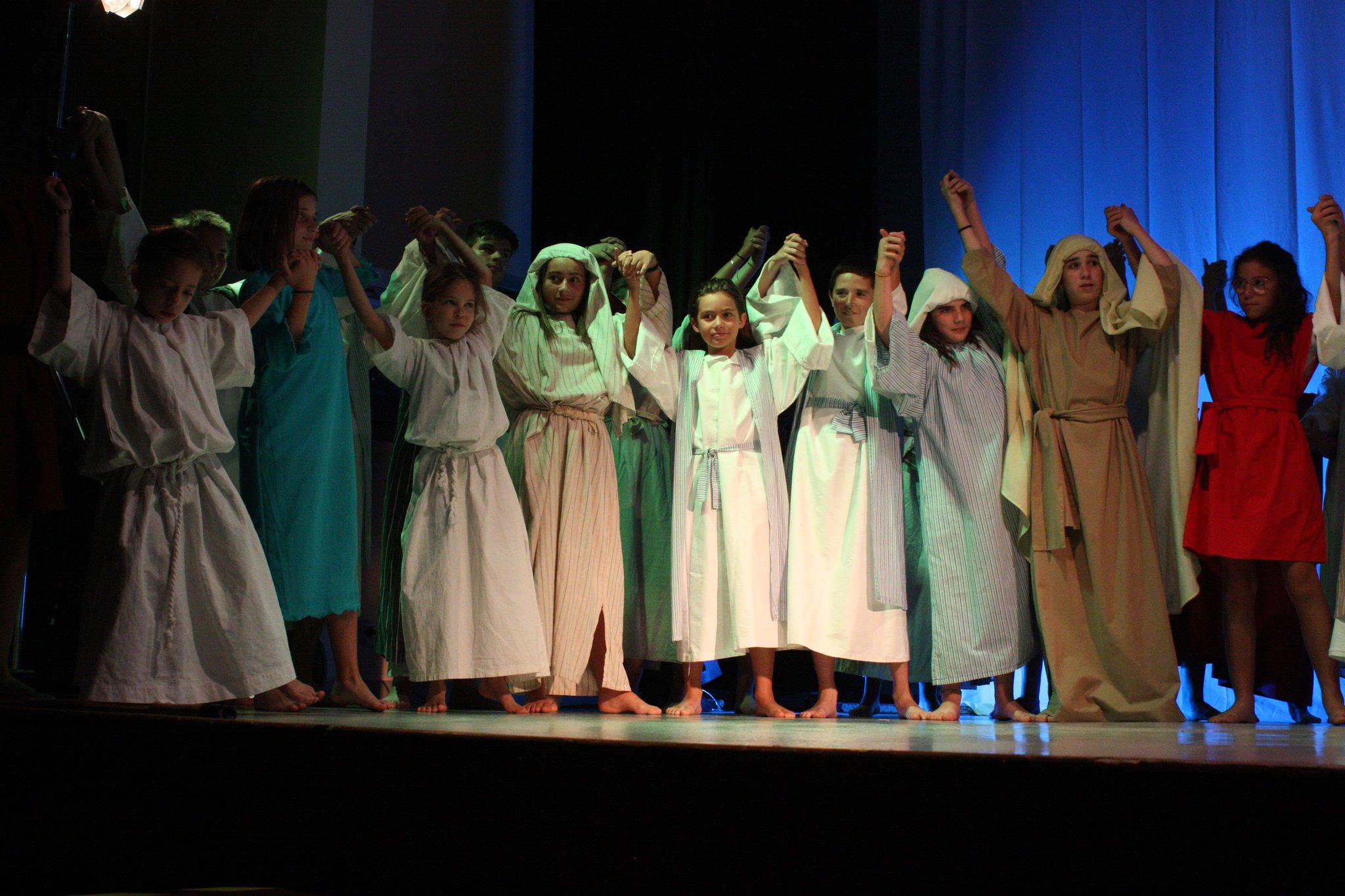 Le salut final - (c) JDR