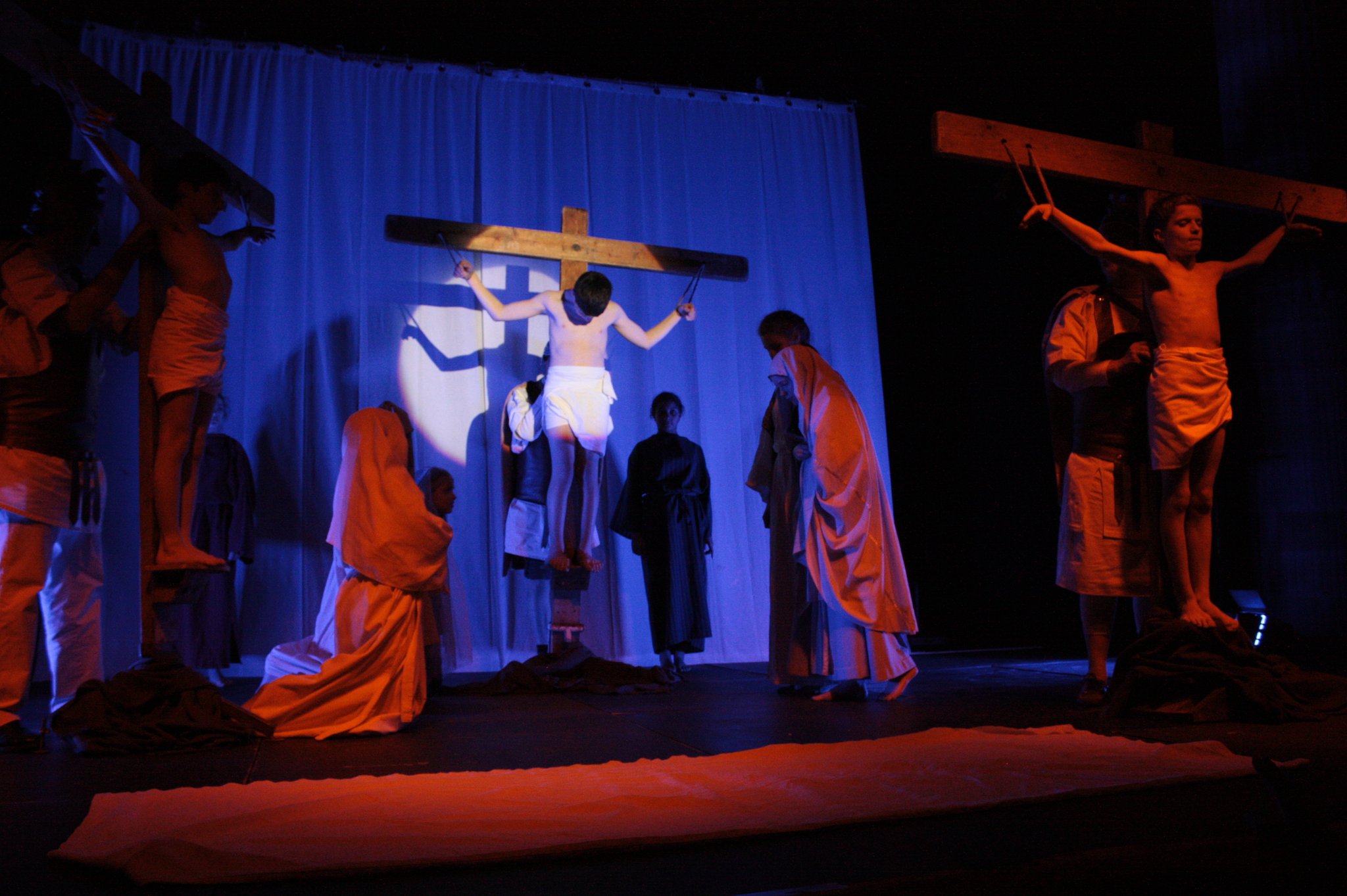 La mort en croix- (c) JDR