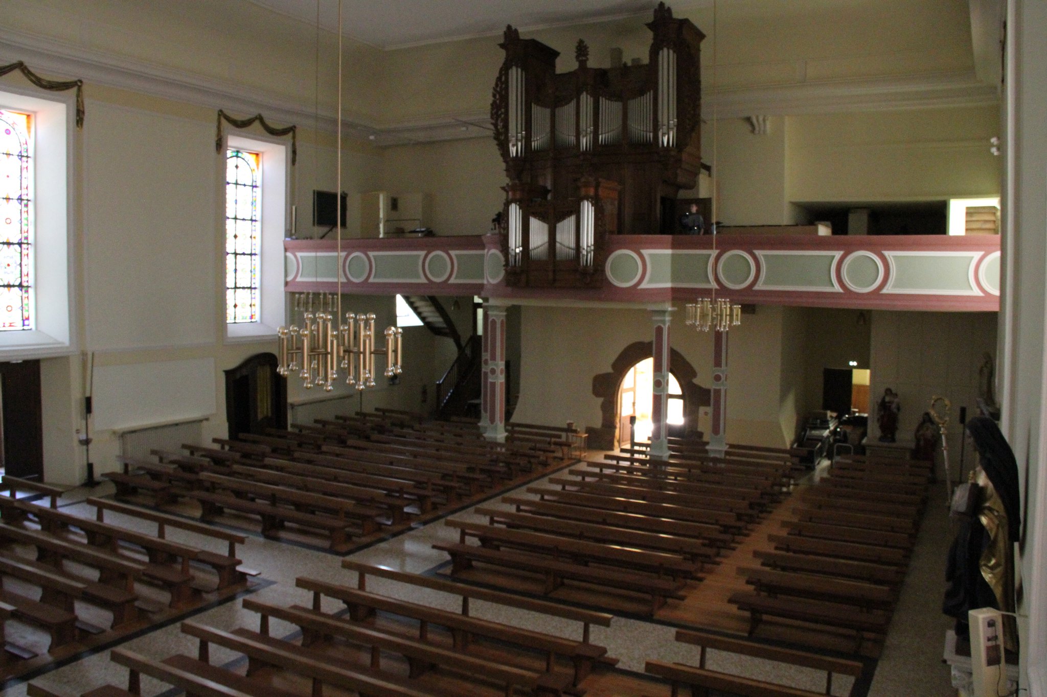 Intérieur de l'église (c) JDR