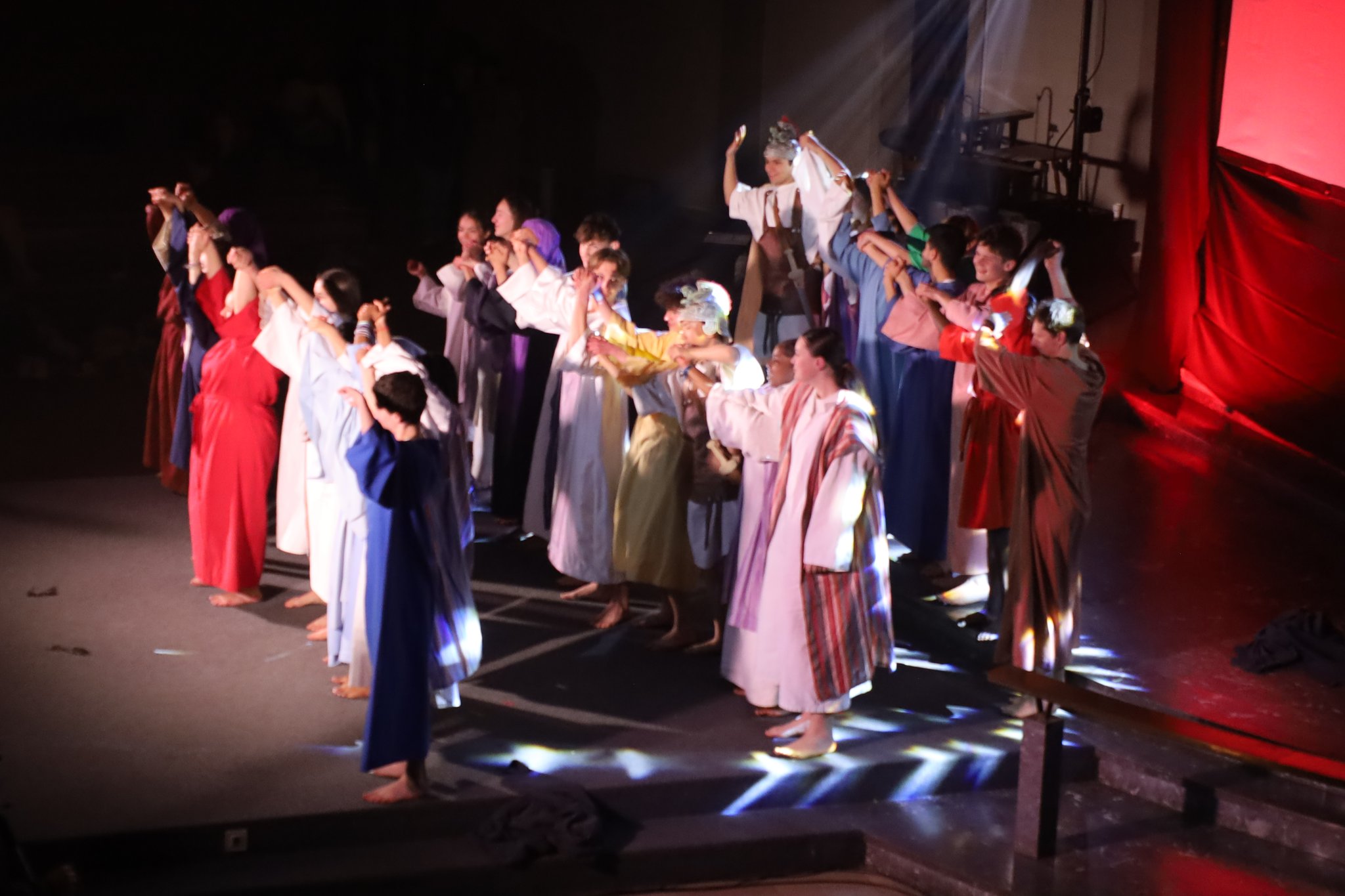 Le salut final - (c) JDR