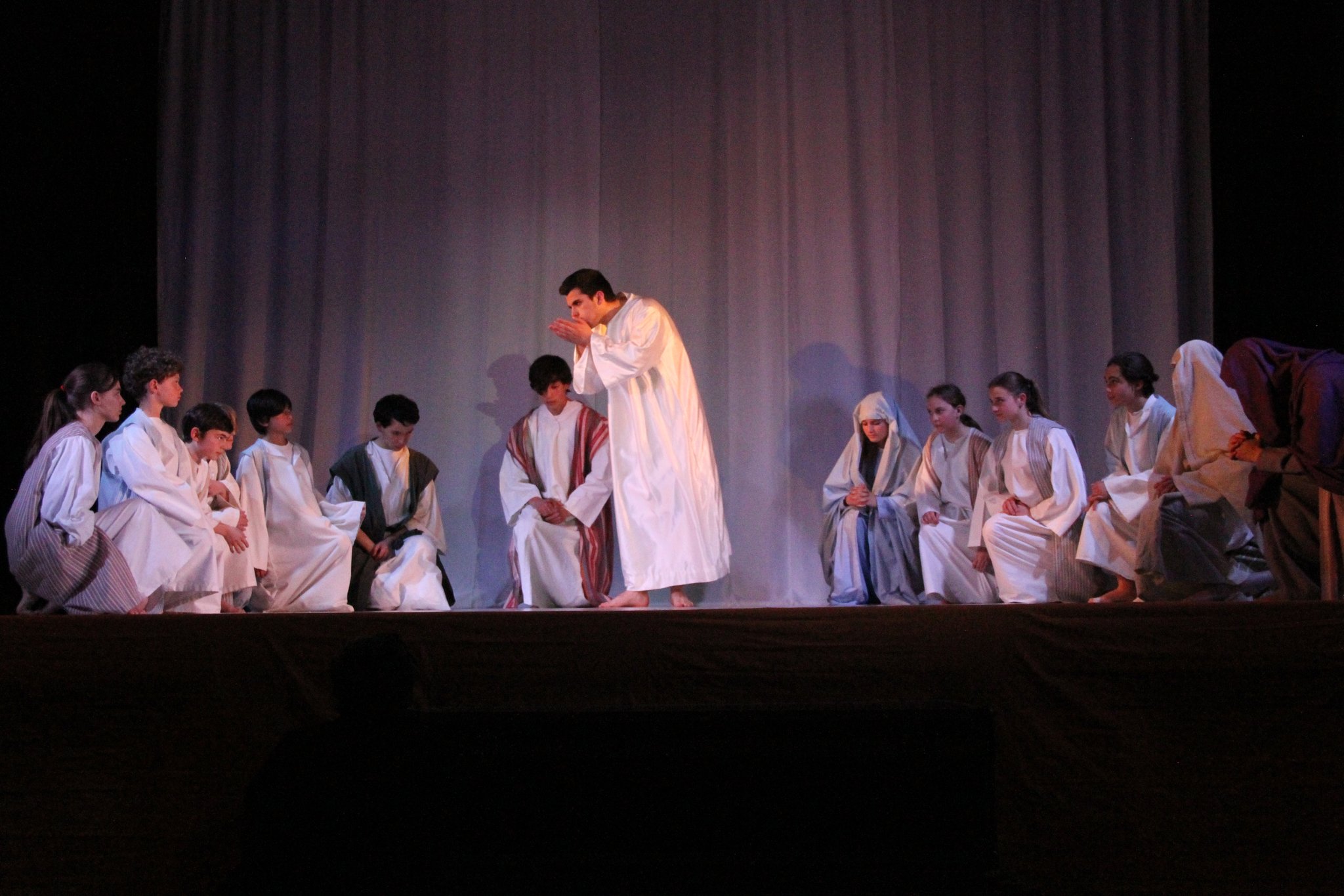 L'envoi en mission ; Jean 20, 19-23 et 27-29 et Matt 18, 18-20 - (c) JDR