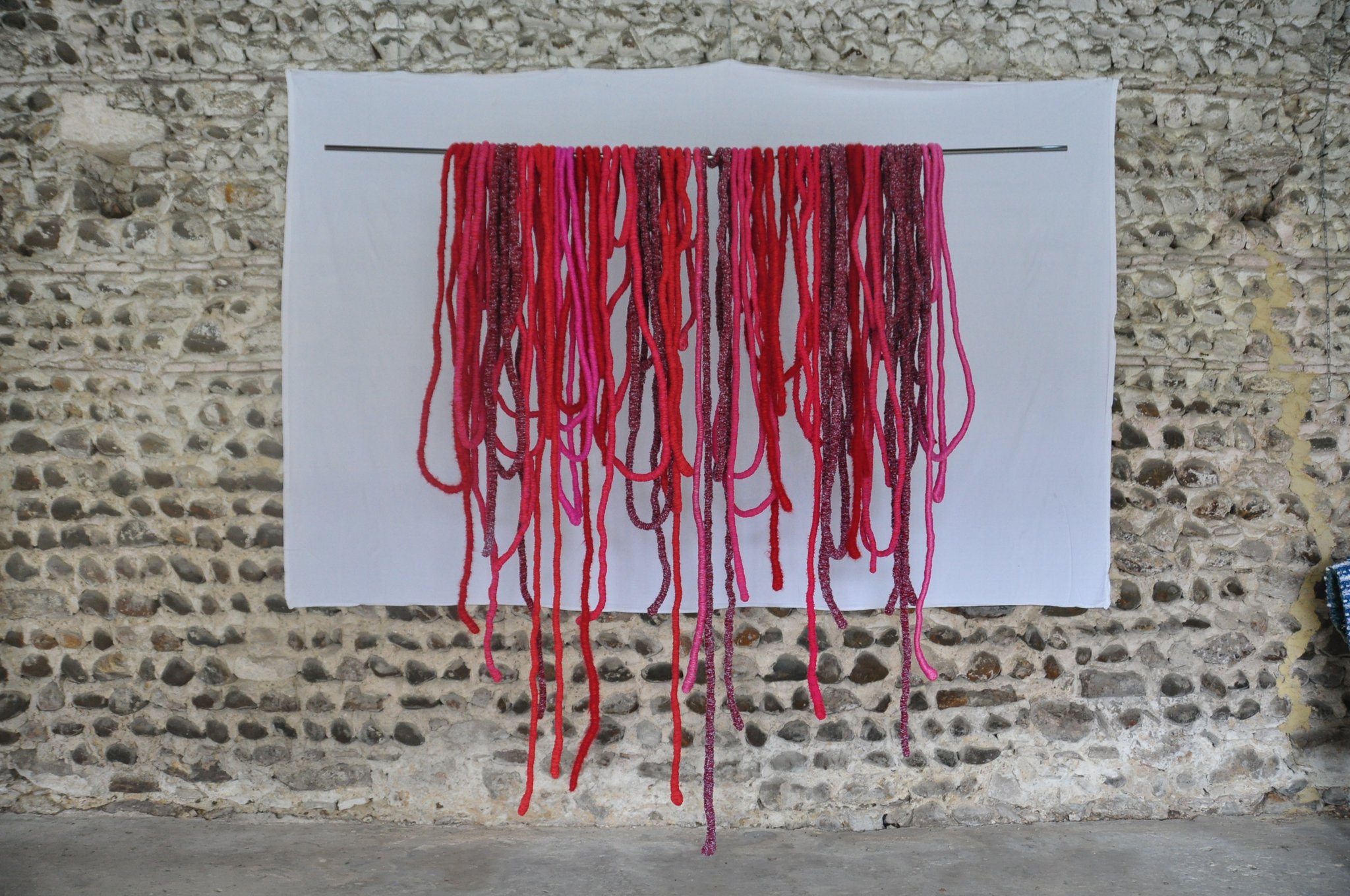 Suspension de lianes de fils 