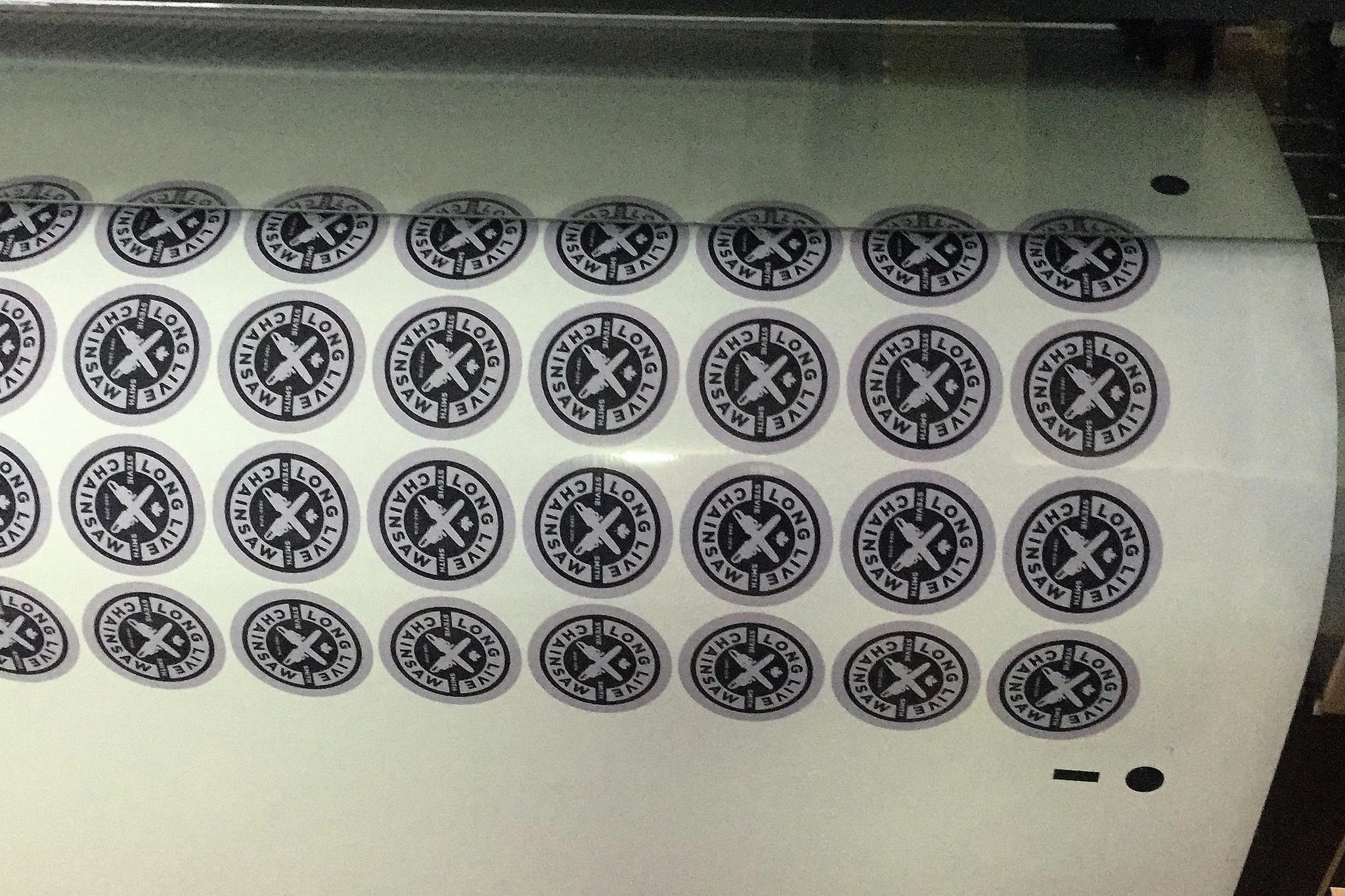 Aufkleber in unserer Druckmaschine