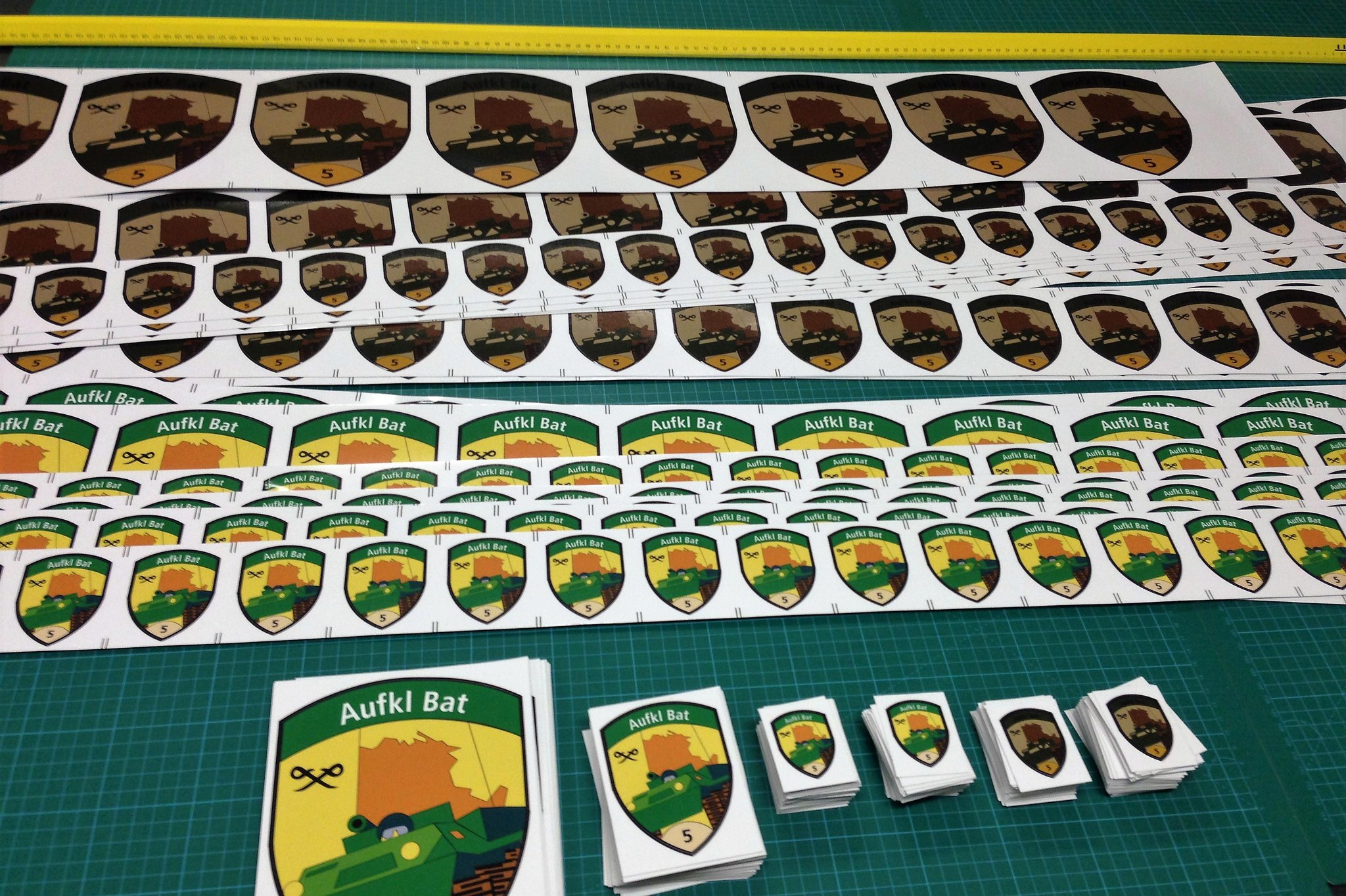 Diverse Aufkleber für das Aufkl. Bat 5