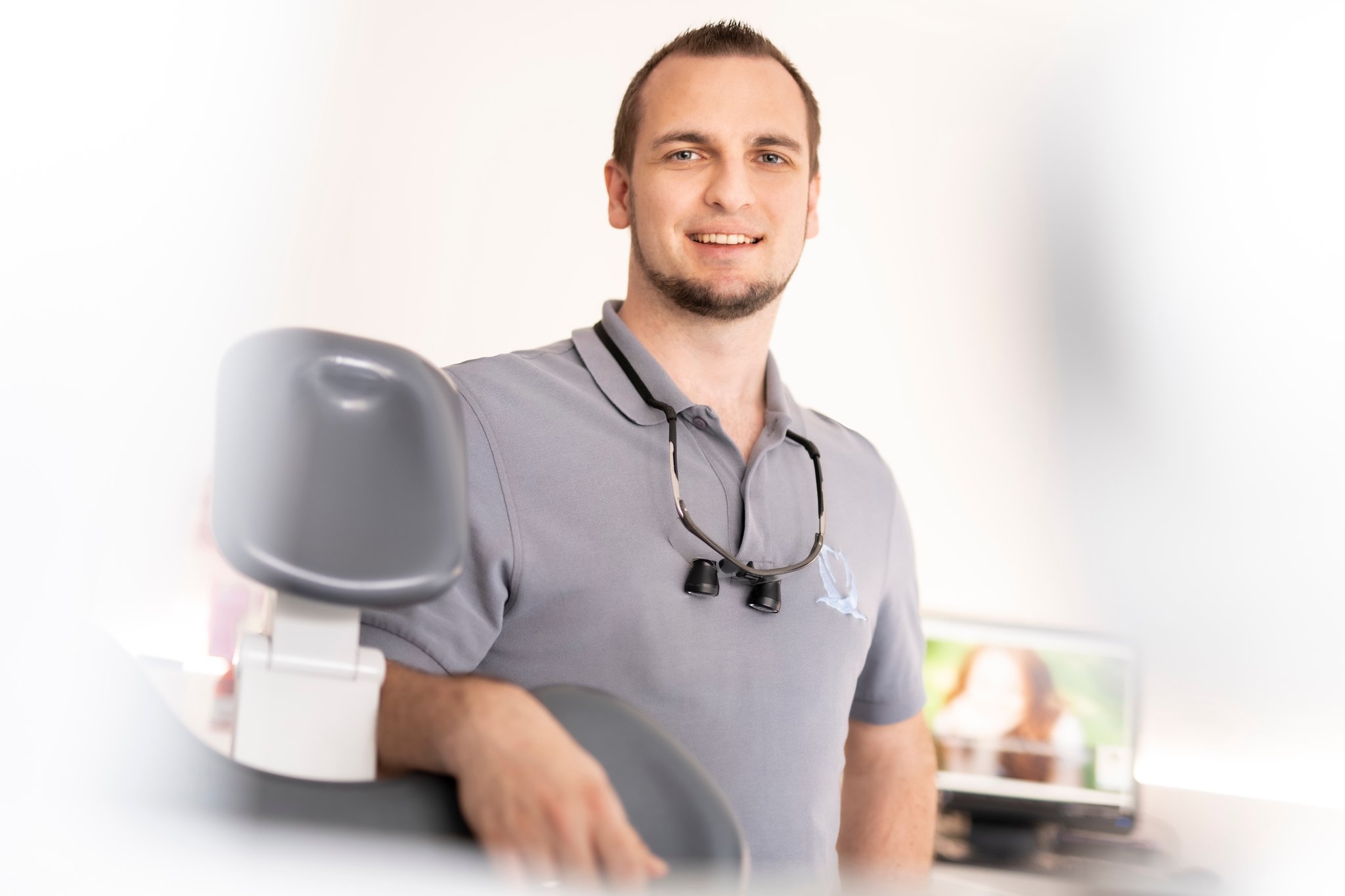 Zahnarzt Dominik Skoljarev