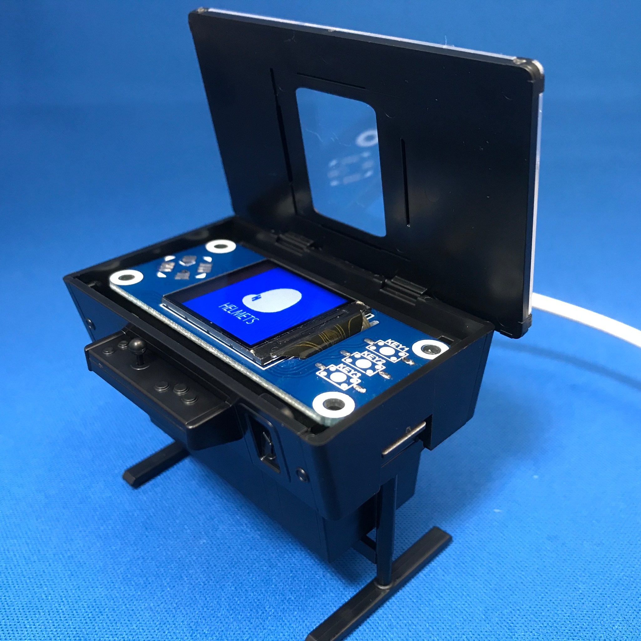 Raspberry PI ZEROと液晶HATによるデモ画面