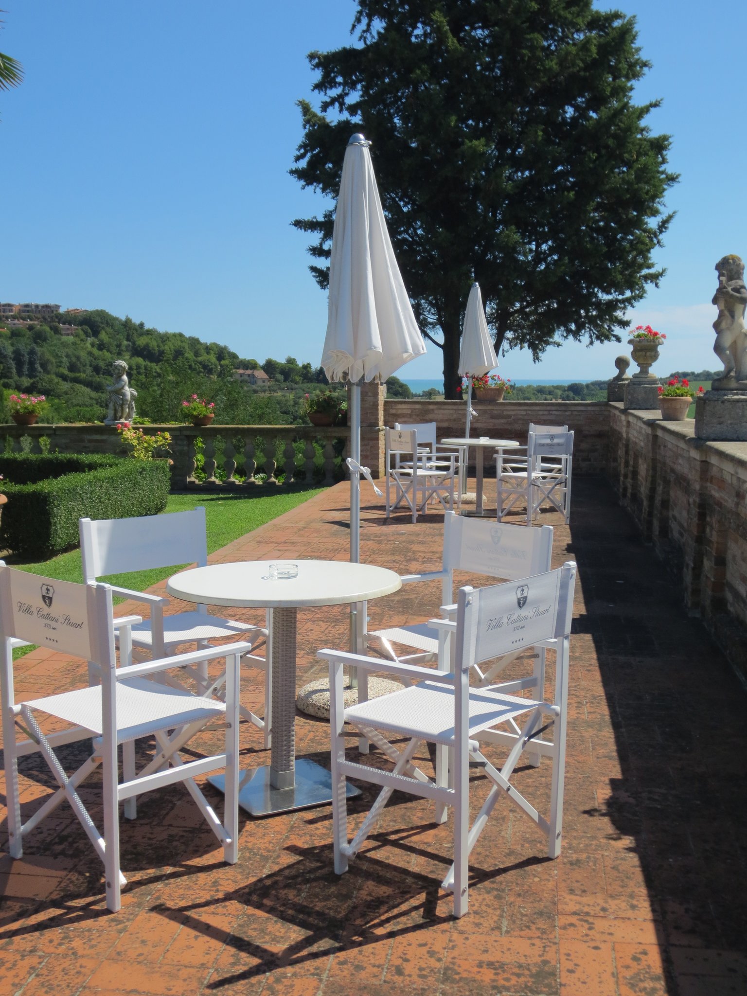 Ausklang der Ferien in der Villa Cattani Stuart XVII sec., Trebbiantico (Pesaro, Le Marche)
