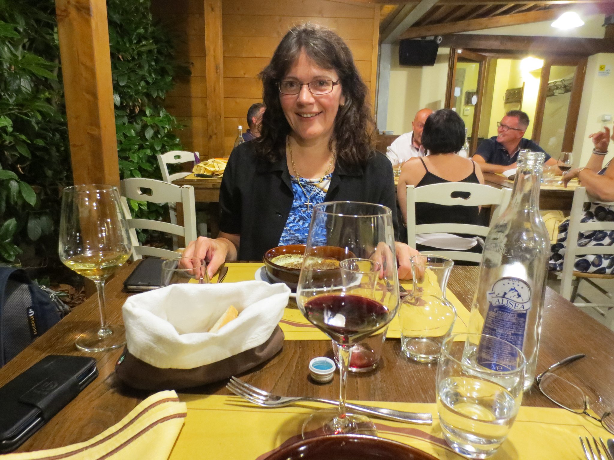 Auf kulinarischer Erkundung in Rassina (Osteria il Toscano, Via Vittorio Emanuele 61, Castel Focognano, Rassina/AR; von den Gerichten waren wir nur teilweise begeistert)