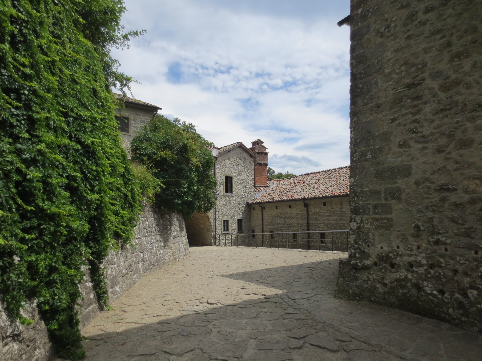 Santuario Francescano La Verna (52010 Chiusi della Verna, Arezzo) - Der heilige Berg "La Verna" / Kloster La Verna