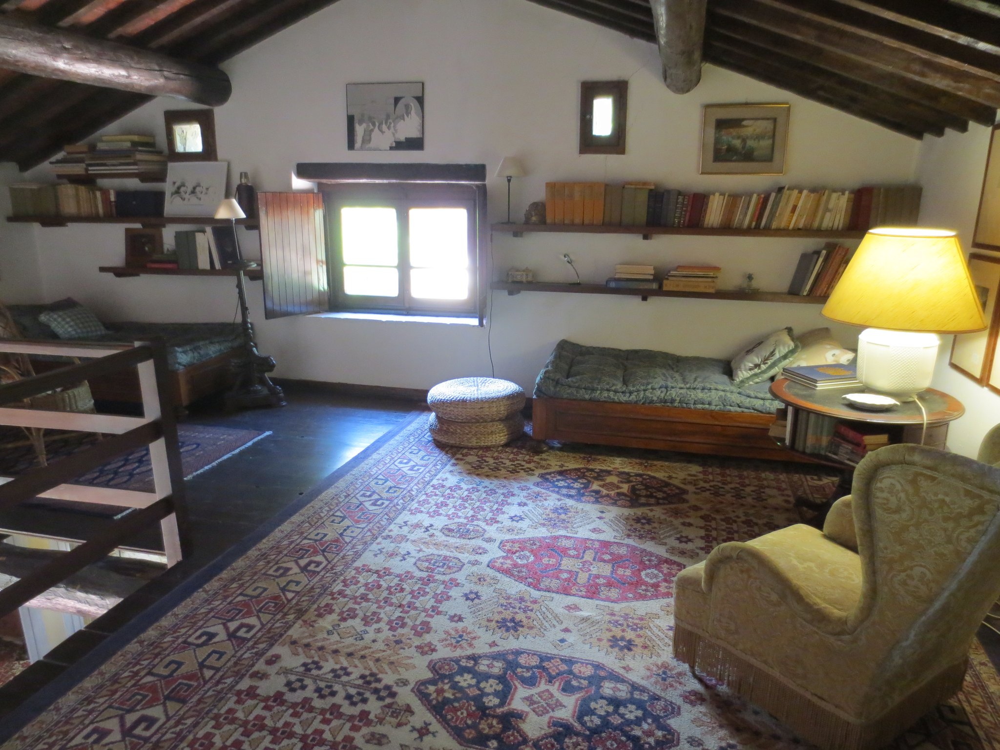 Unser Ferienanwesen: Villa Casale di Renata, Loc. La Casa (Rassina) - 270 qm Innenraum (Zimmer mit 2 Einzelbetten)