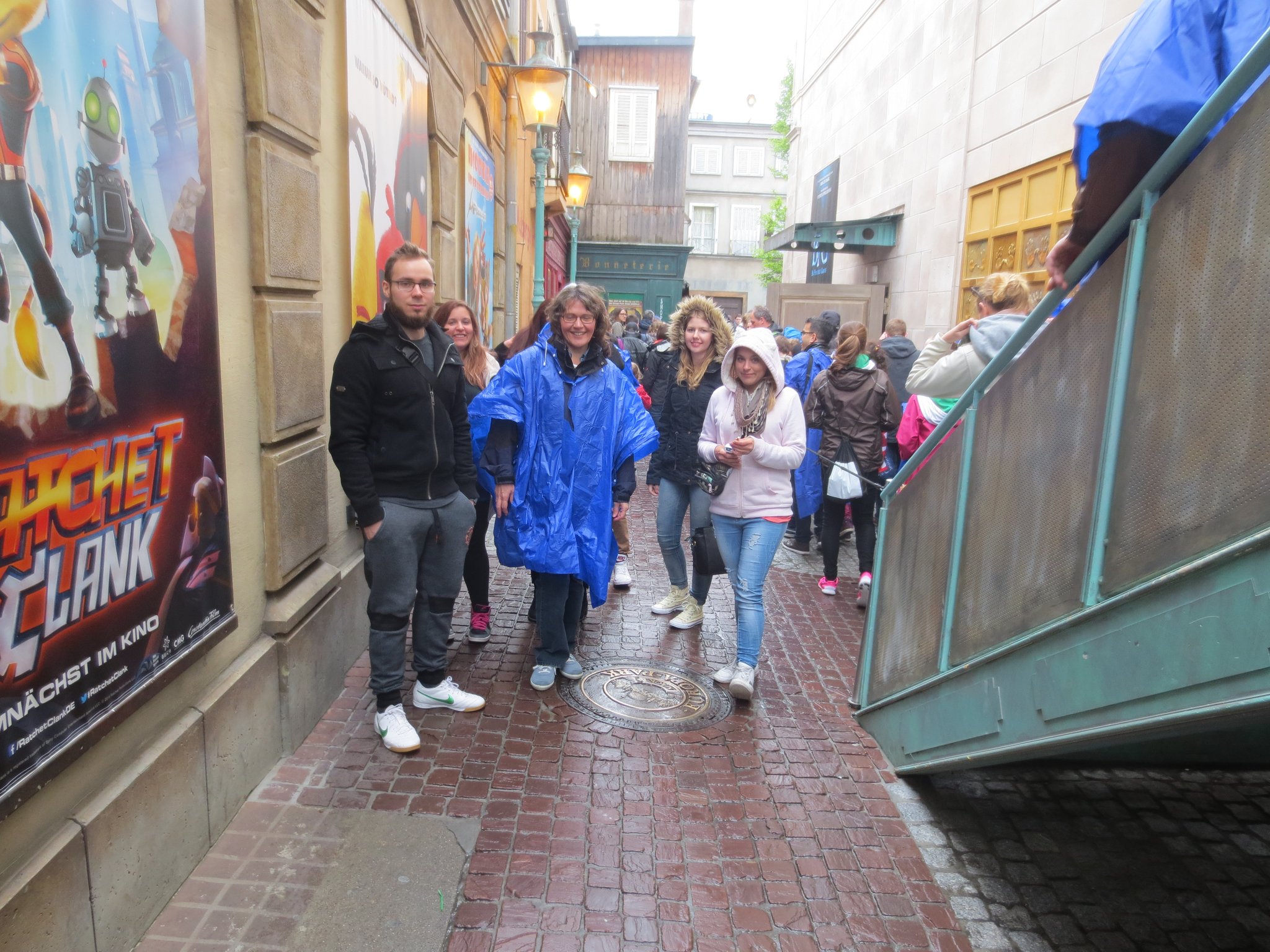 Zwischen einem dem elsässischen Stil nachempfundenen Gässchen und der Filmkulissenstraße befindet sich das "Quartier Français" mit dem typisch französischen Flair
