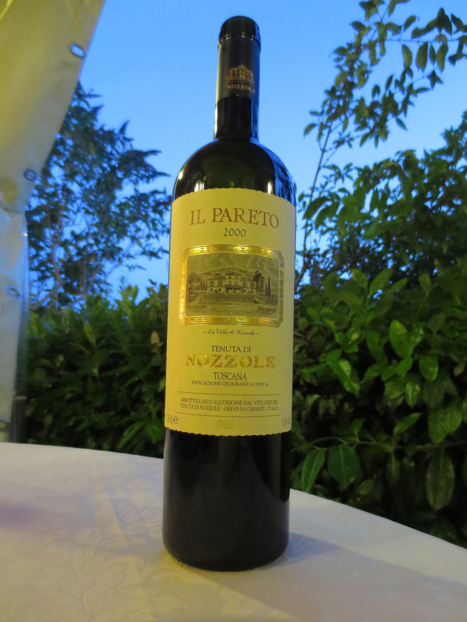 Ein Traum von einem Wein: "Il Pareto, Jg 2000"; 16-jähriger, toskanischer Spitzenwein (genossen im Ristorante "Borgo i Tre Baroni" 52010 Loc. Maggiona, Poppi AR)
