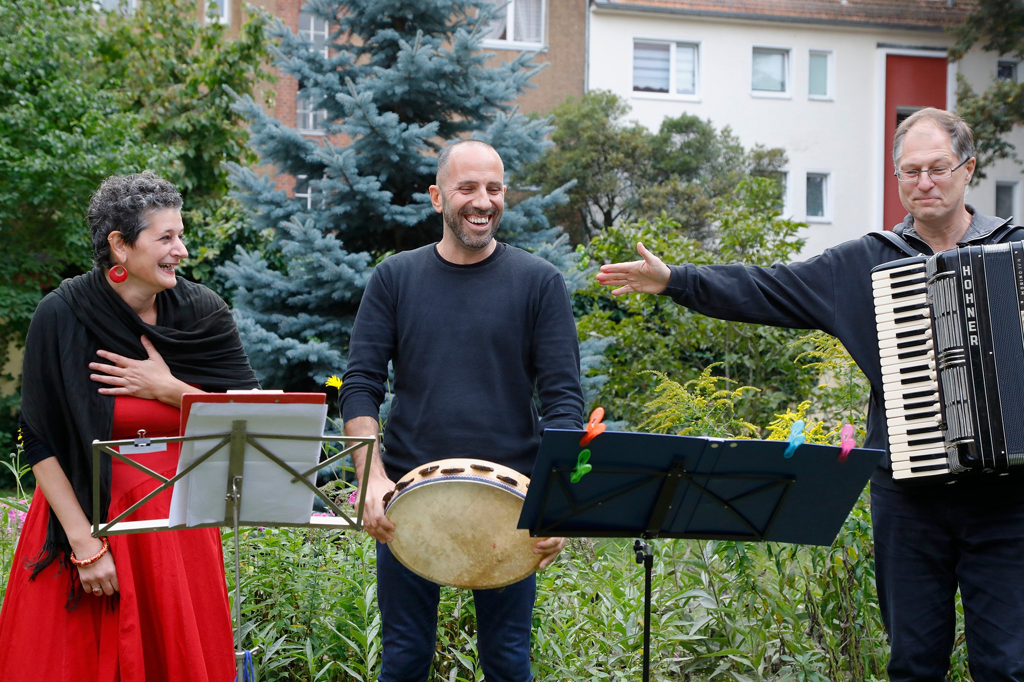 "Taranta Djus" im Klostergarten der Kath. Kirchengemeinde St. Rita, Foto: Antonia Richter (gatonia.de)