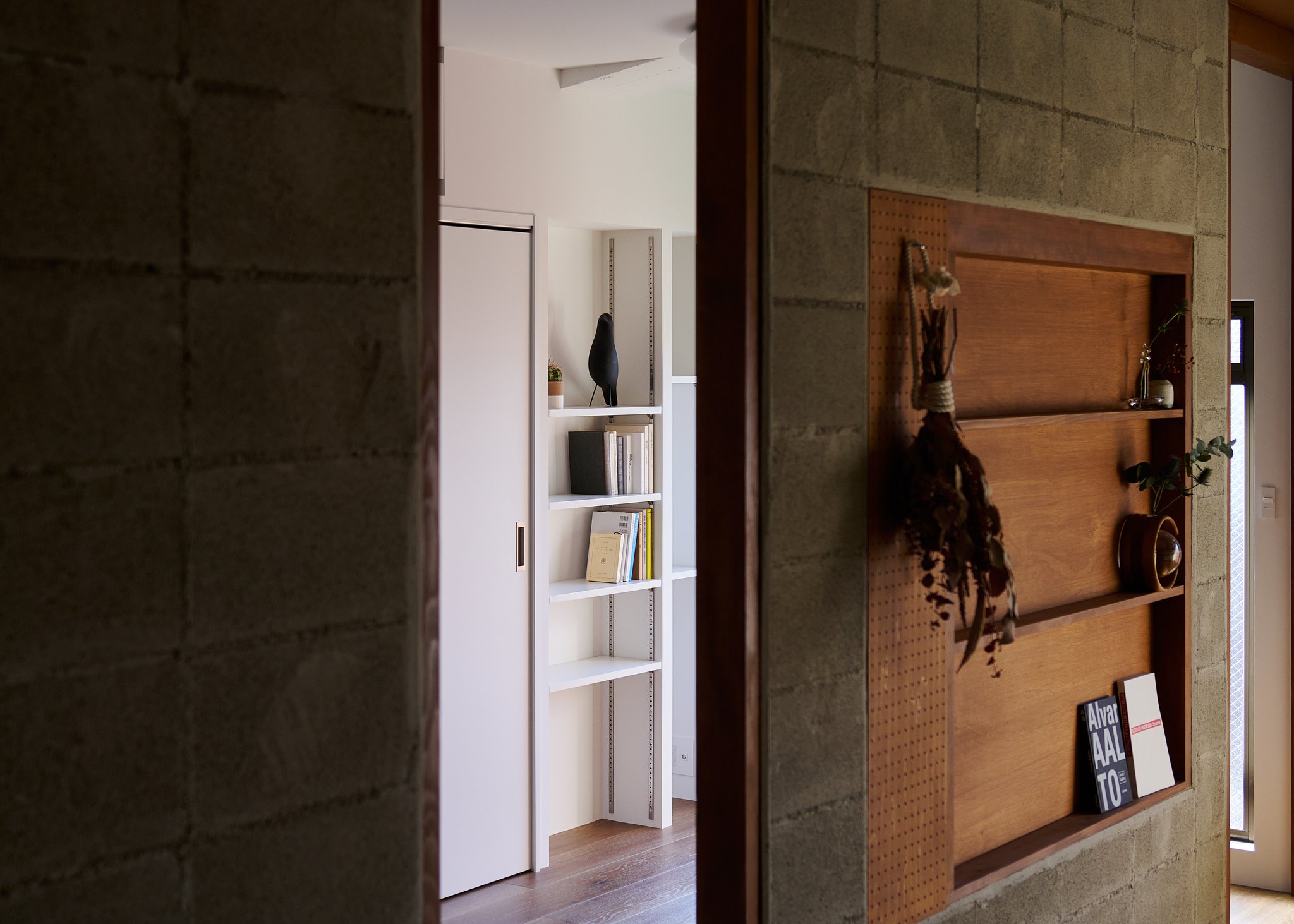 N rooms (211-13/405-6)