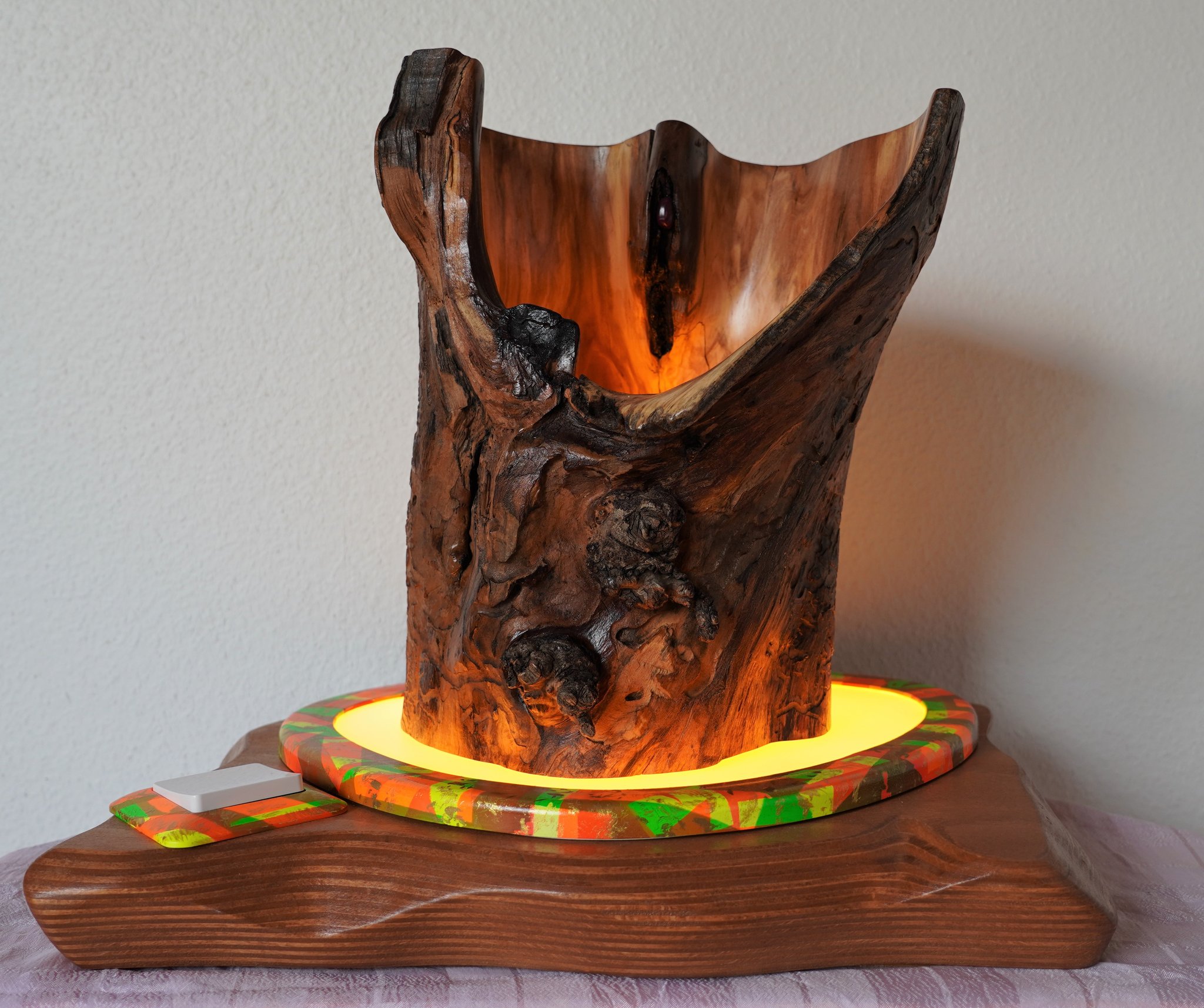 Le Chatouilleur en lumière