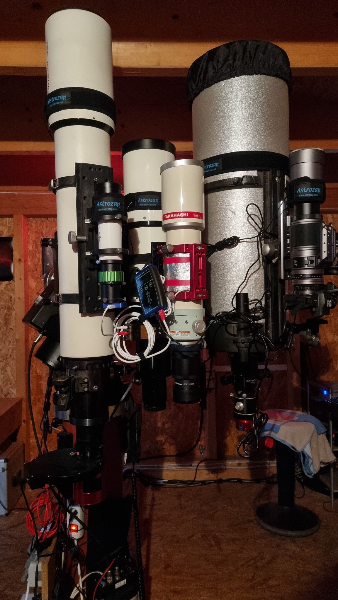 10micron GM3000HPS mit voller Instrumentenlast