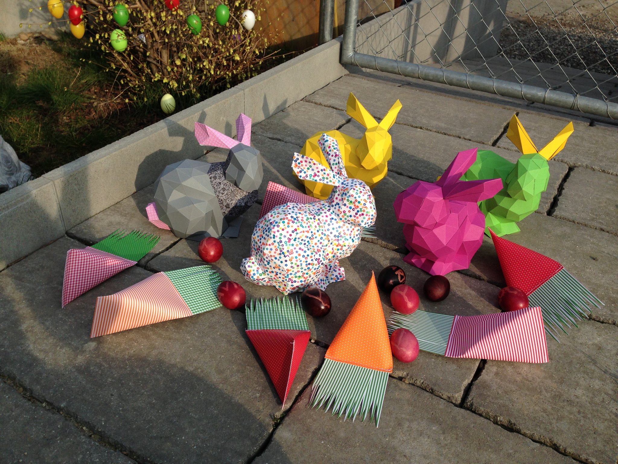 gefaltete Papier-Hasen