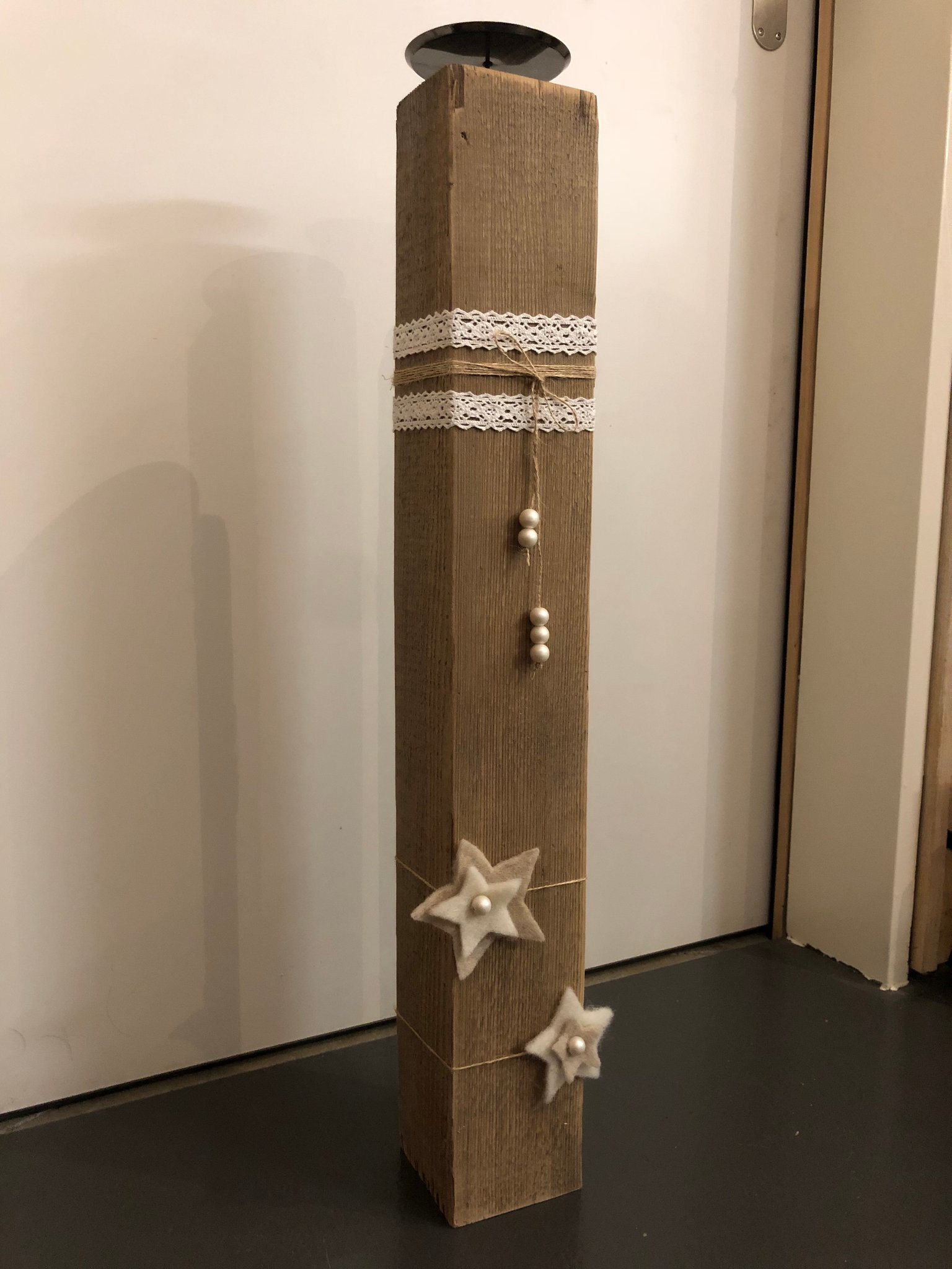 Kantholz-Kerze Beispiel einer Kursteilnehmerin