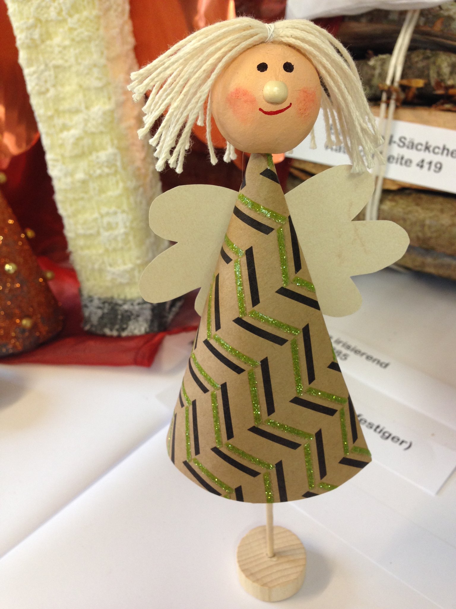 Papier-Engel Beispiels-Bild Glorex