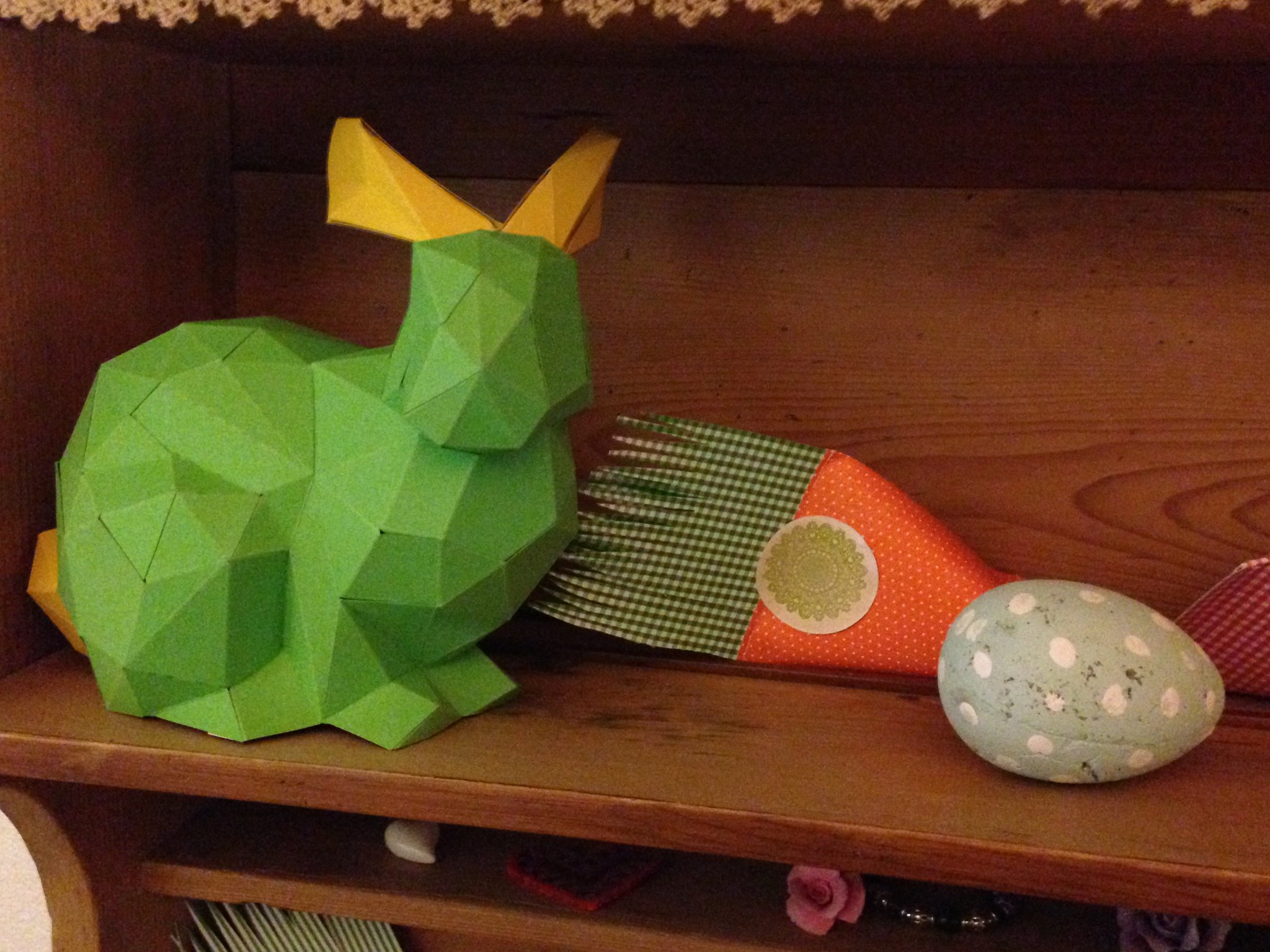 gefalteter Osterhase