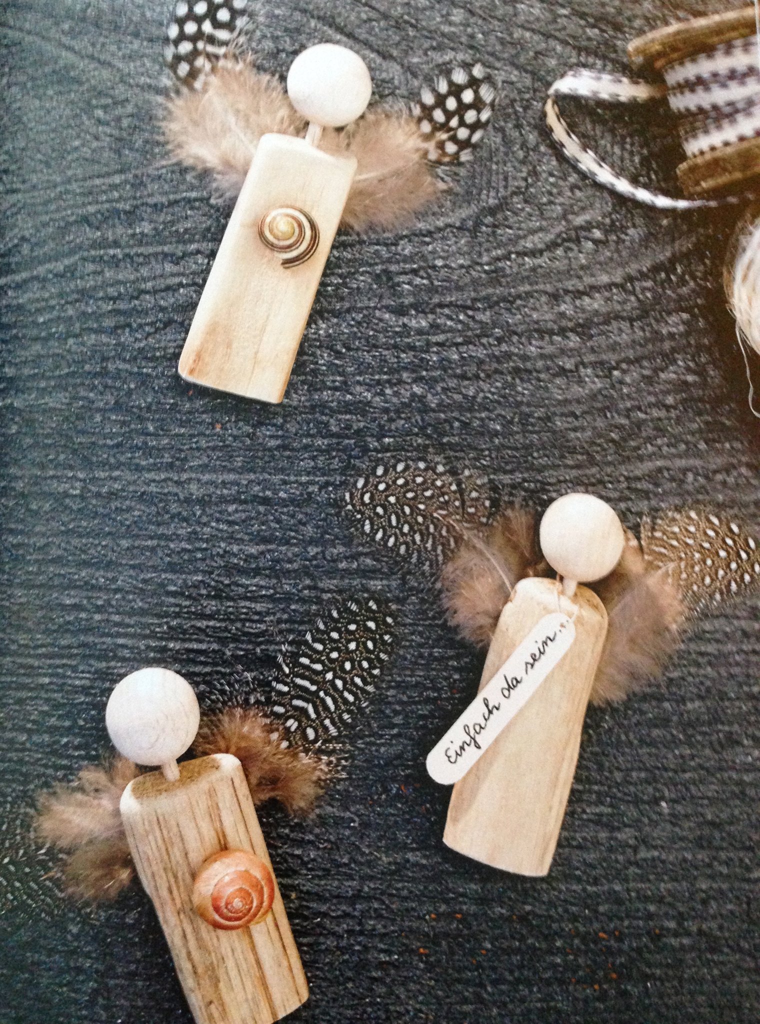 Holz-Engel Beispiels-Bild Buch Topp-Verlag