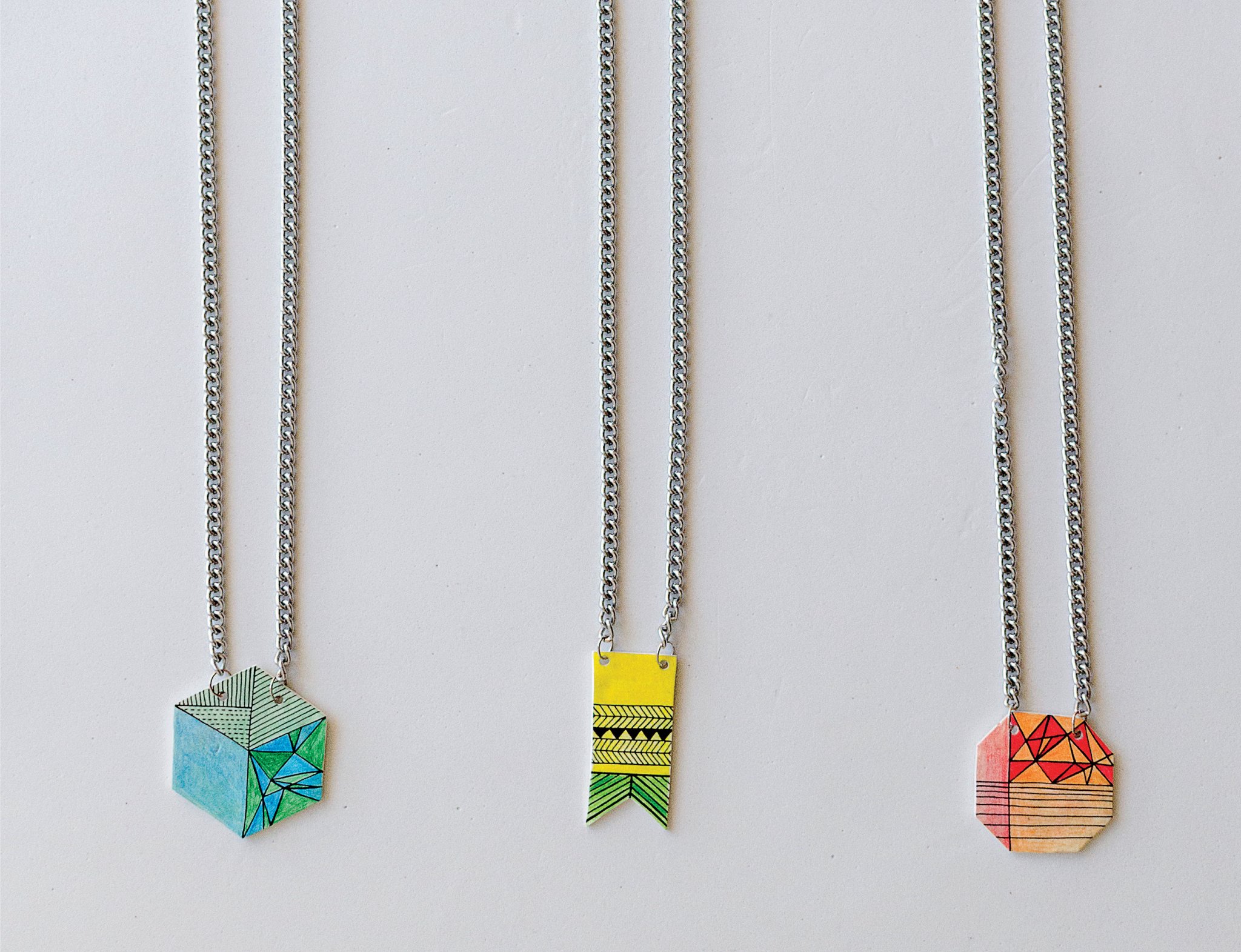 Schrumpfolie Anhänger Beispiels-Bild Buch Topp-Verlag