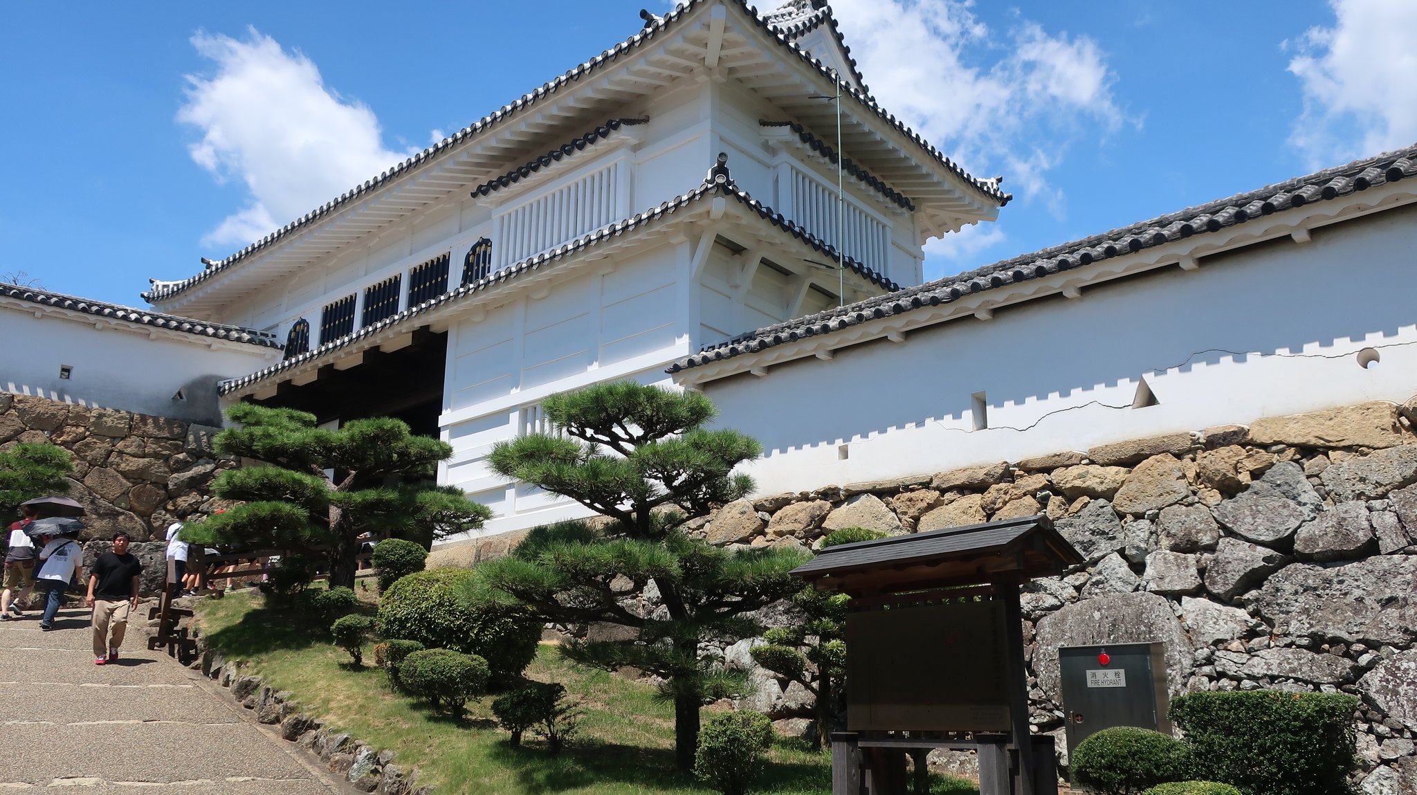 名将、黒田官兵衛や豊臣秀吉も歴代の城主として名を連ねています。