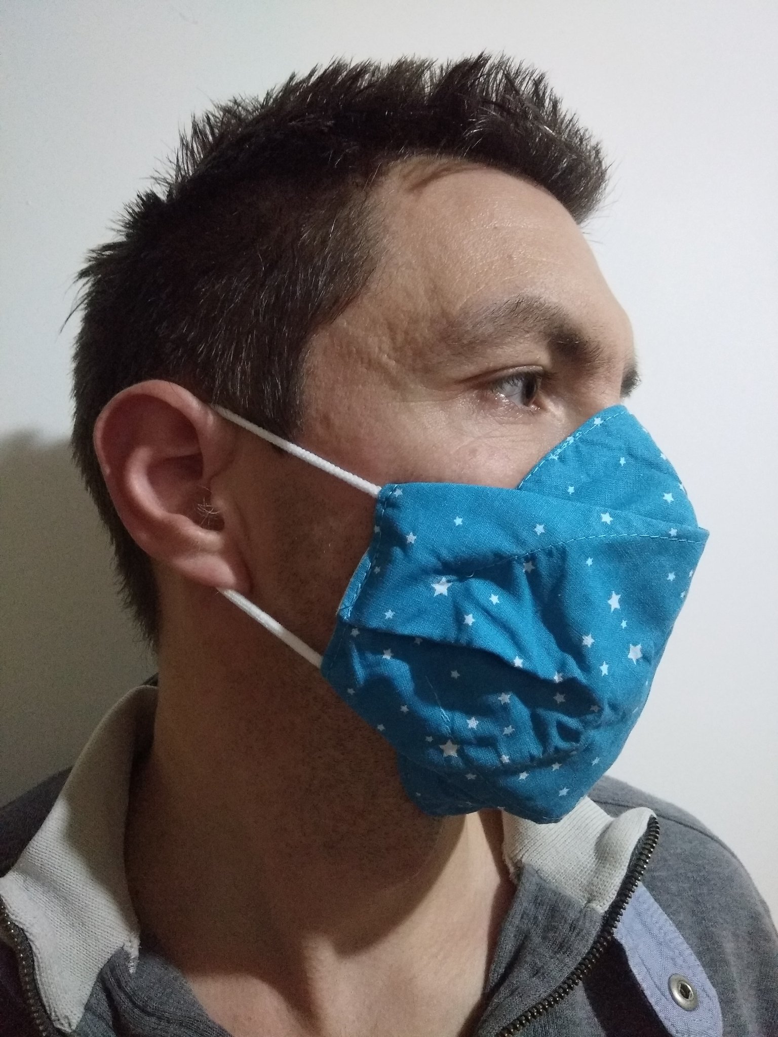 Masque AMÉLIORÉ ADULTE liens derrière les oreilles