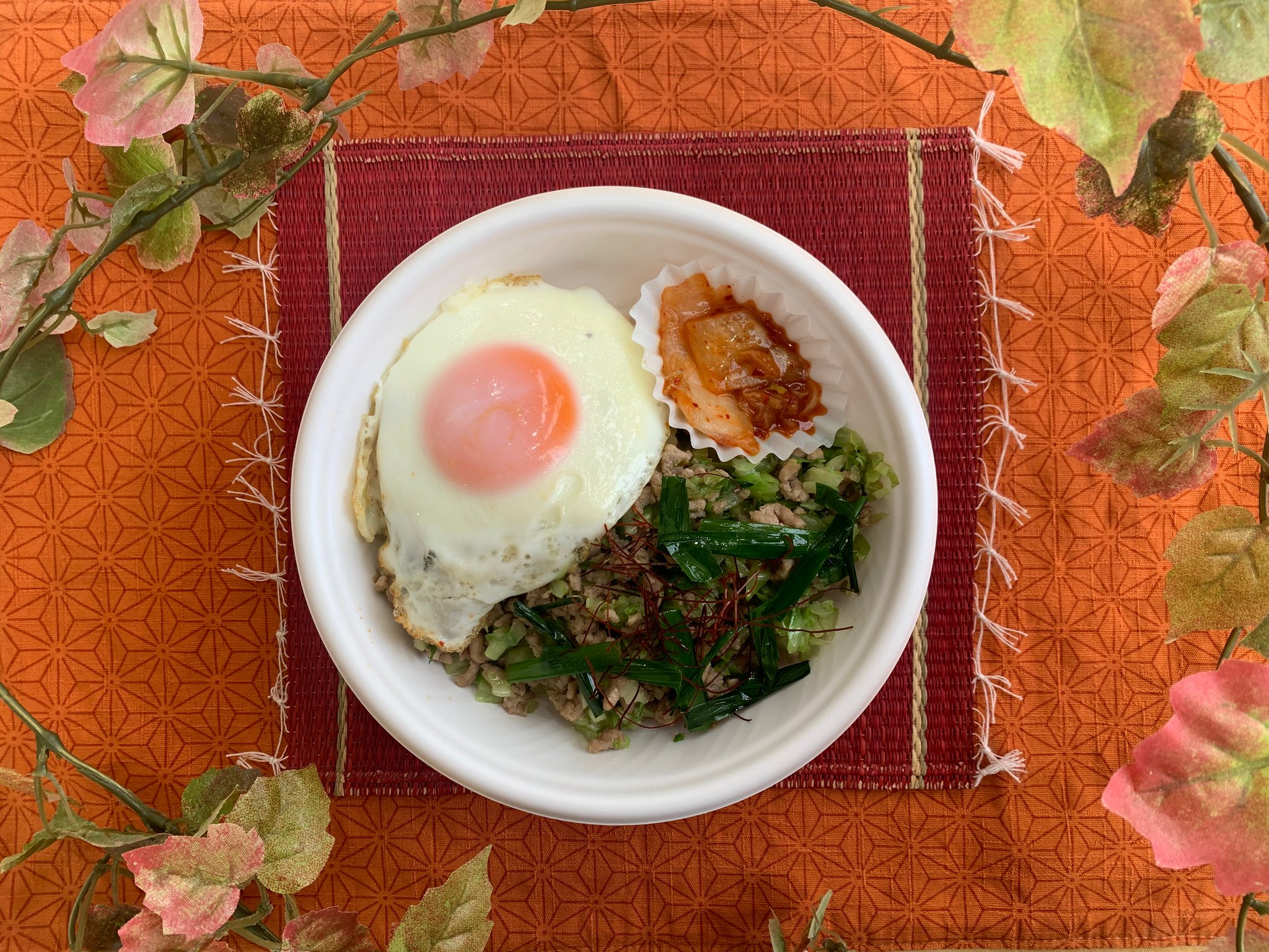🥟餃子の具のっけ丼🥟