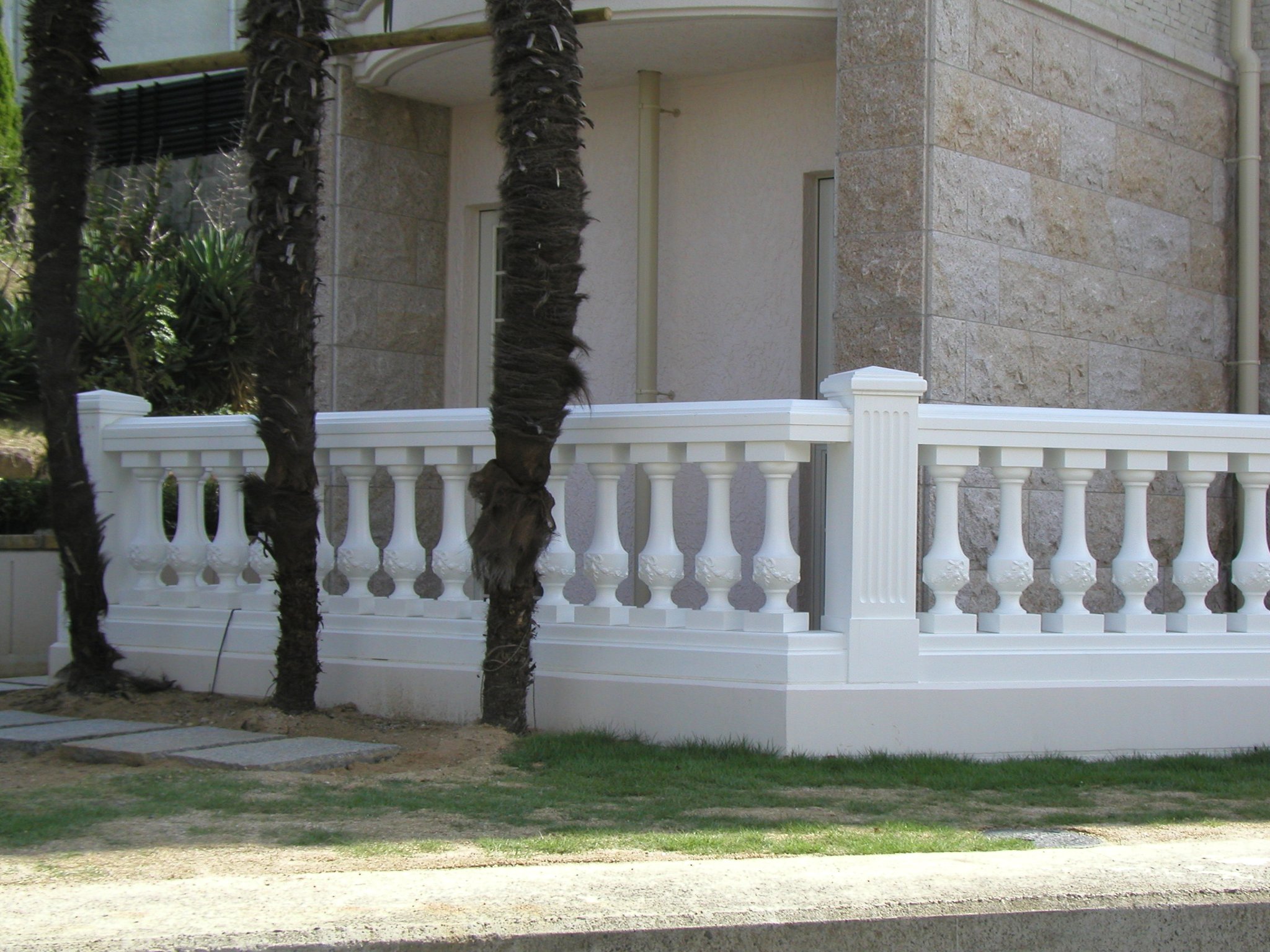 イベント会場 バラスター手摺（西宮市武庫之荘）