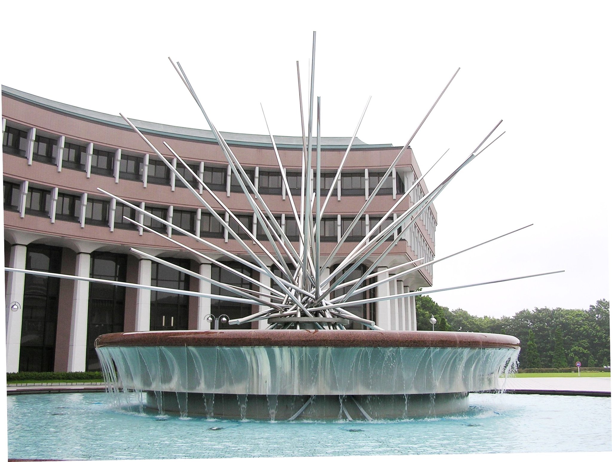 専門学校 モニュメント（八王子市）