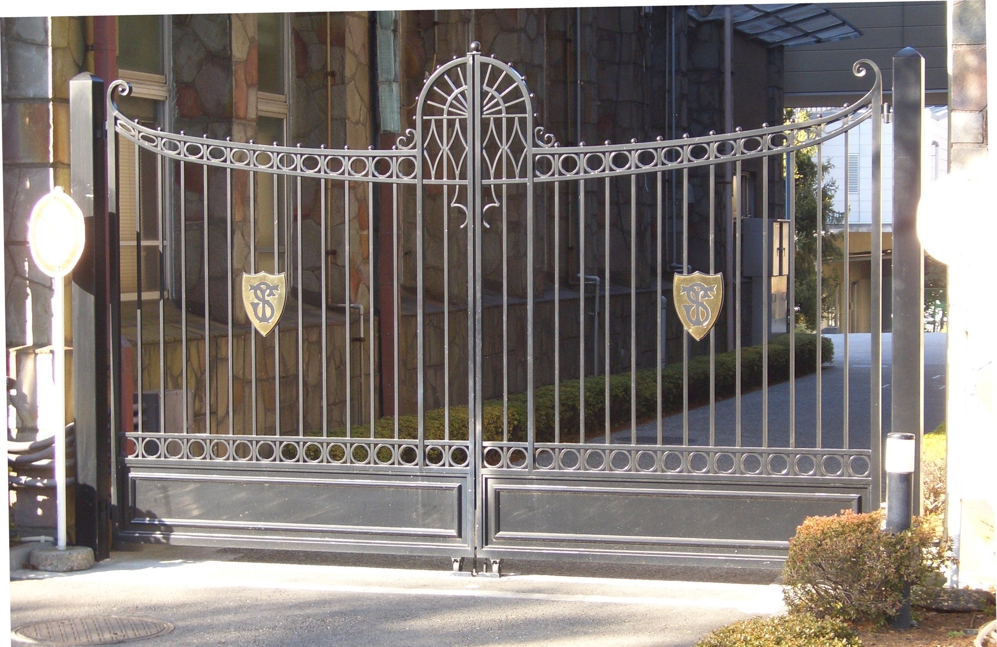 学校 門扉（横浜市）
