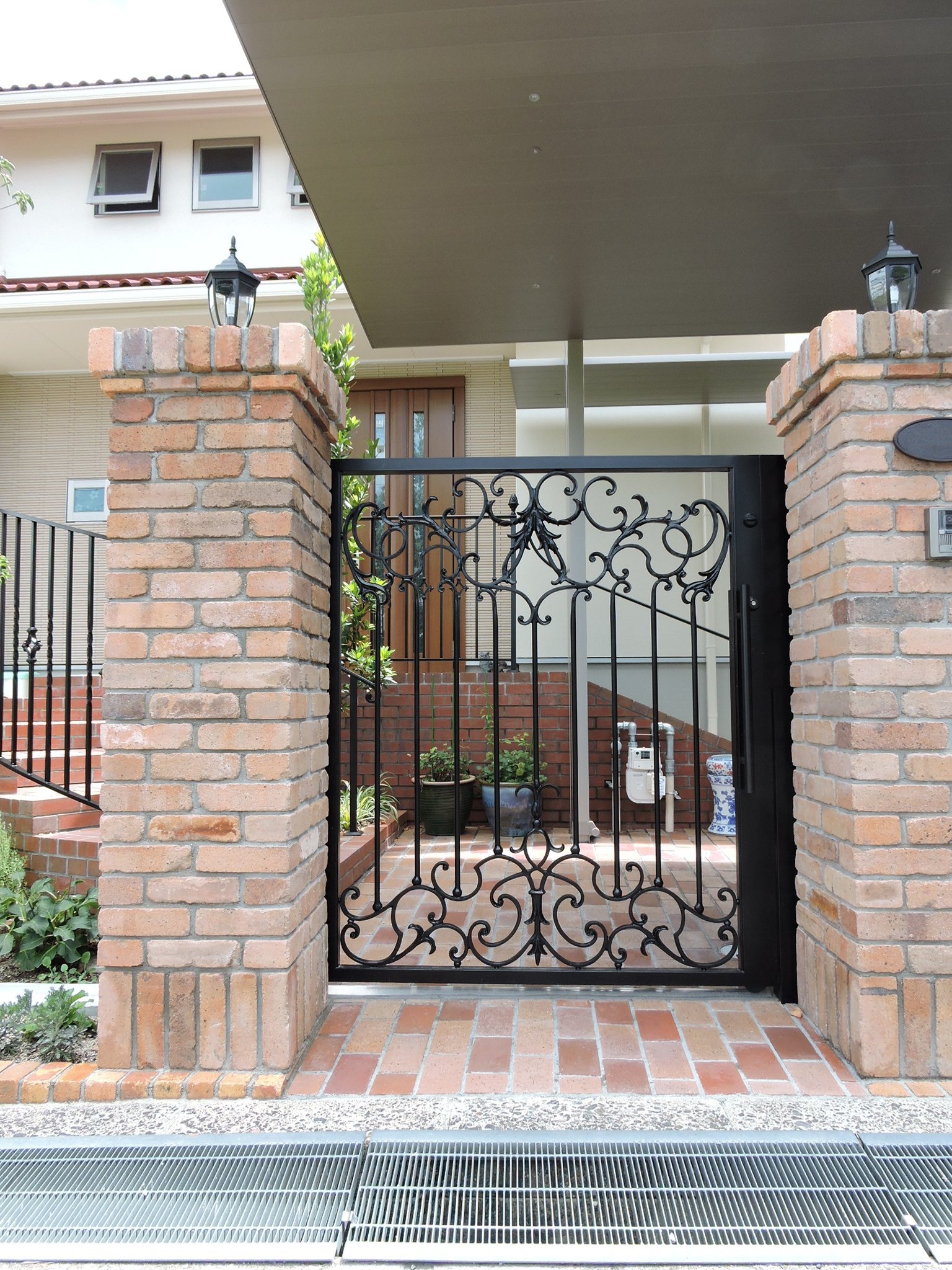 S様邸 門扉（大阪府吹田市）