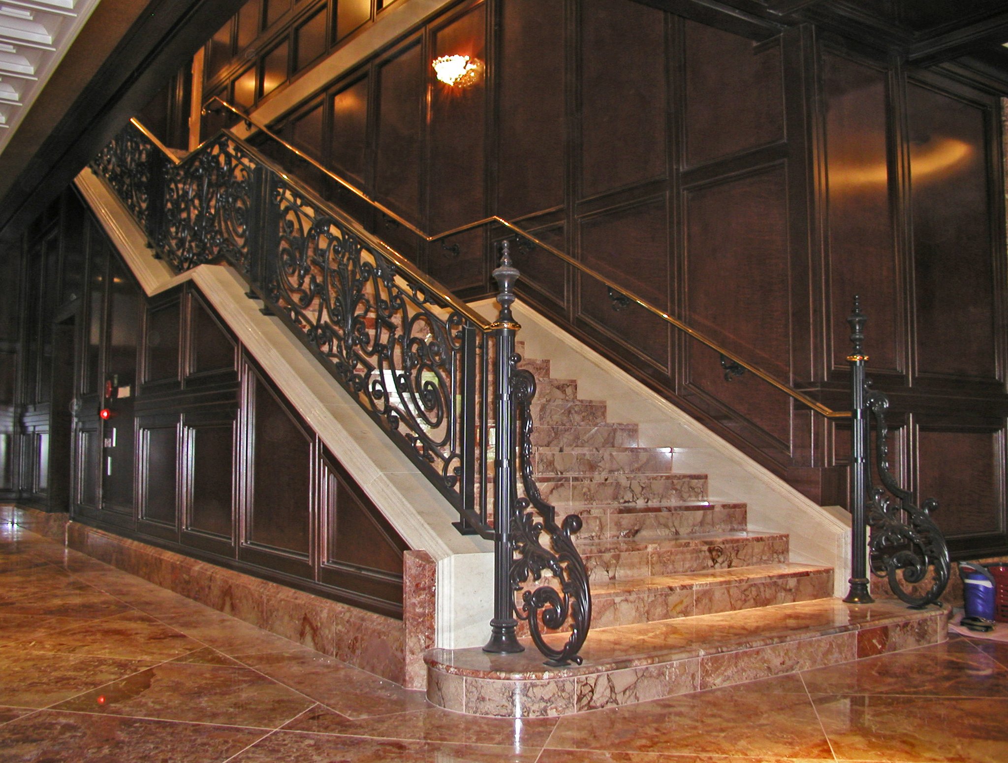 店舗ビル 階段手摺（和歌山市）