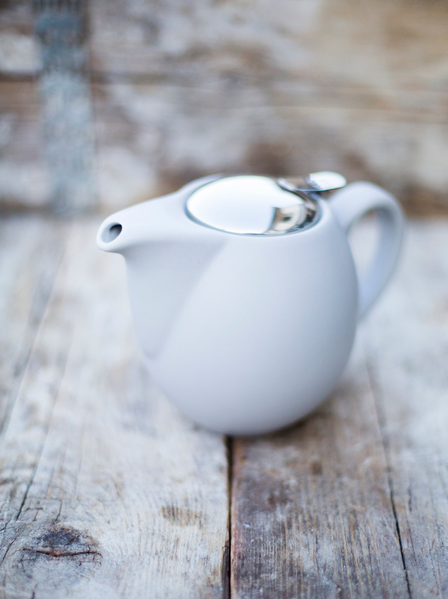 Theepot van porselein - Aangeboden door Meipoort Koffie en Thee