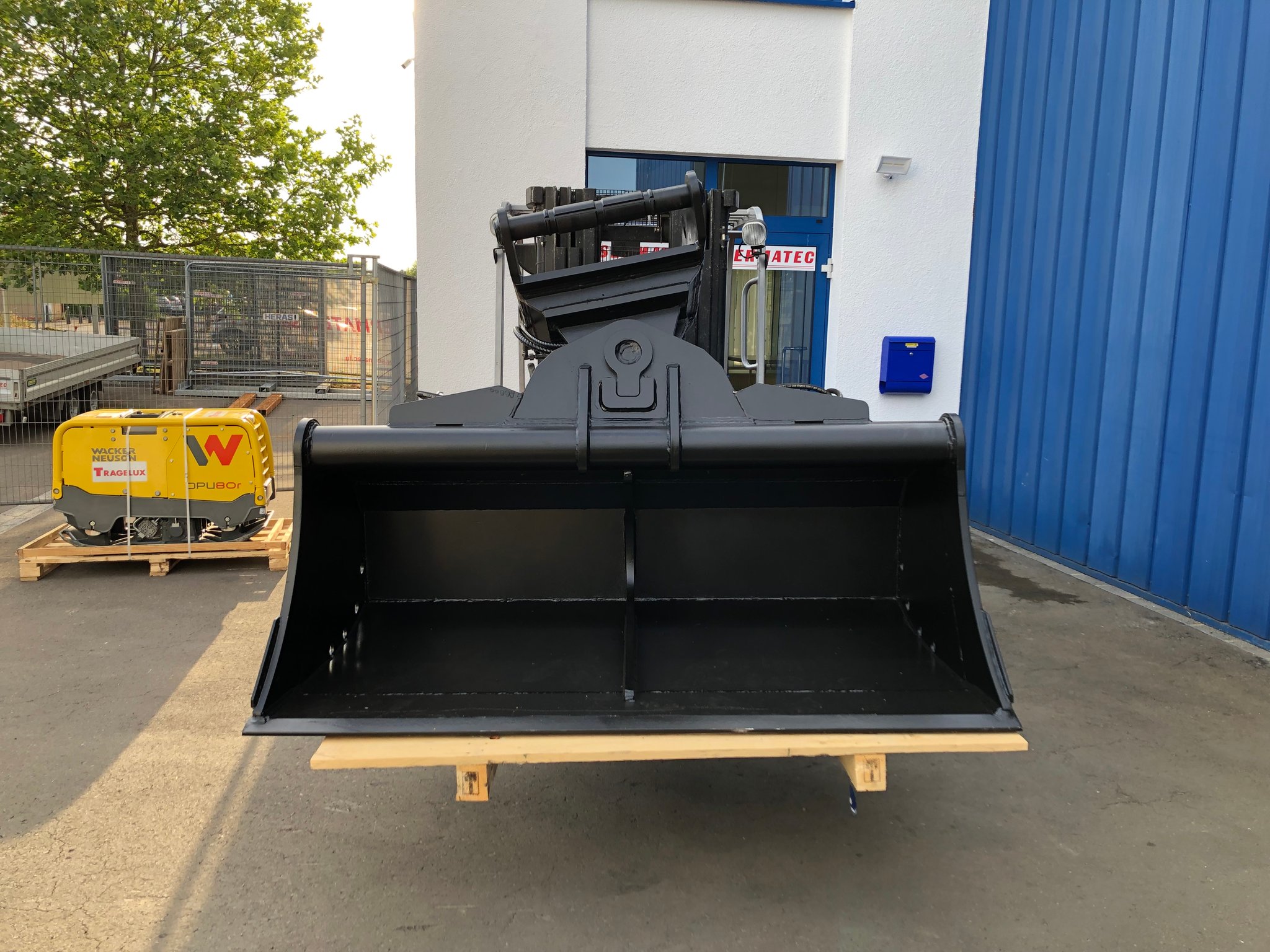 div. Baggeranbaugeräte (Solid)