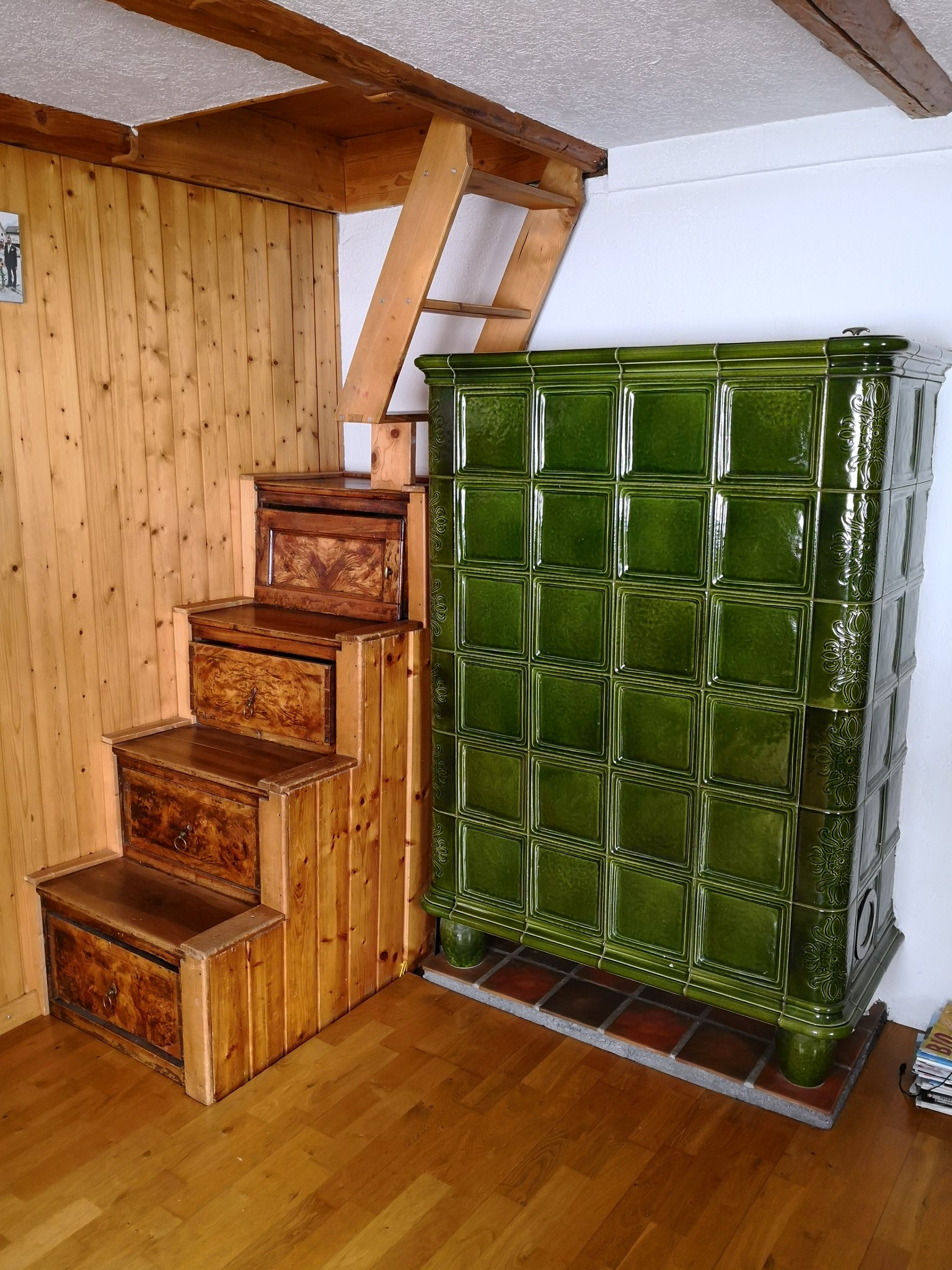 Bestehende Ofentreppe