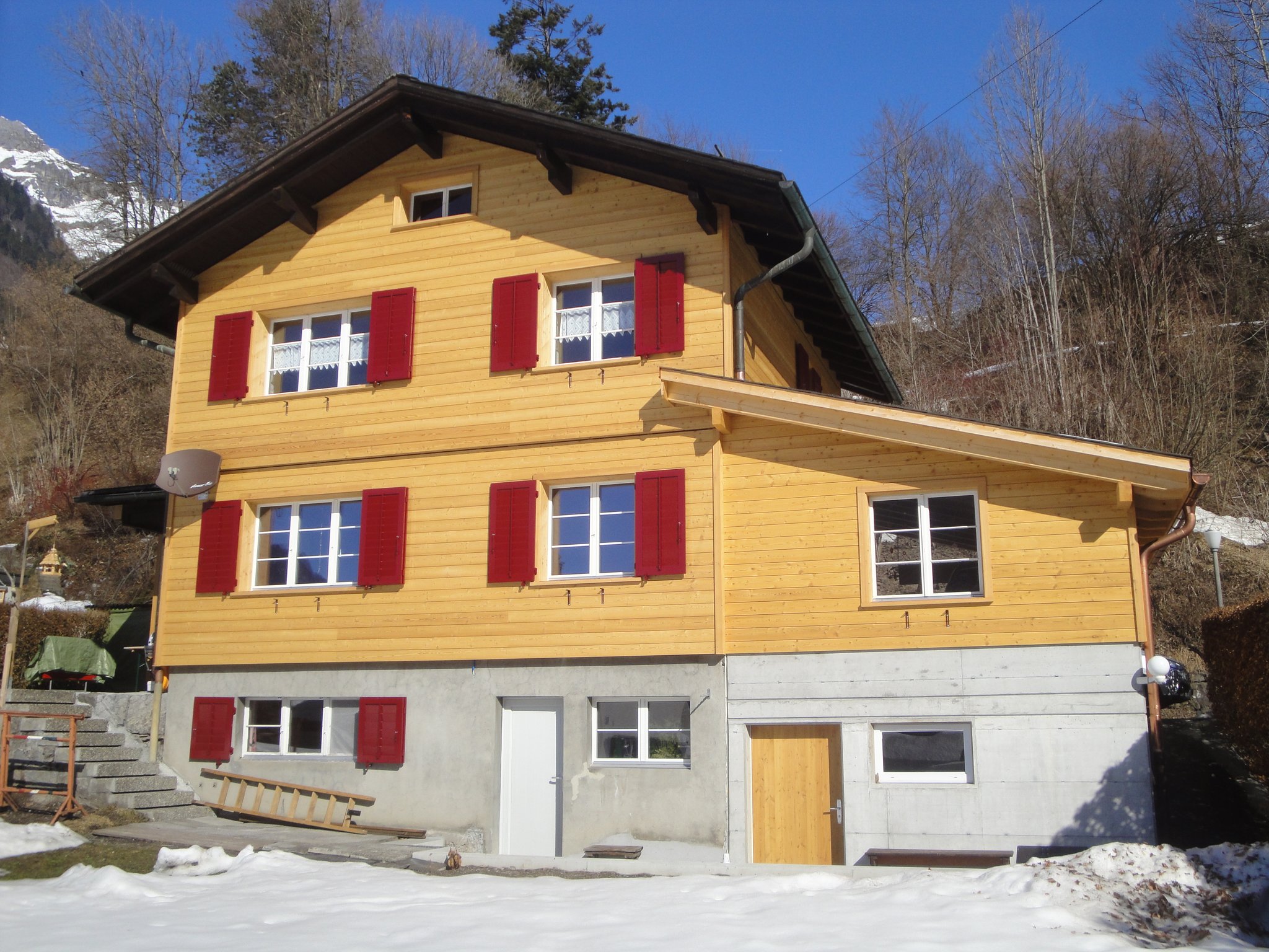 Fenster EFH, Schwanden