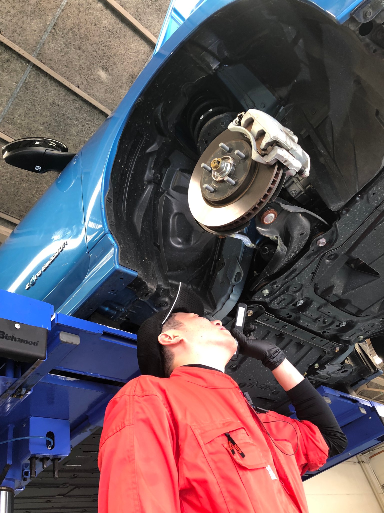 各装置の下回りの点検