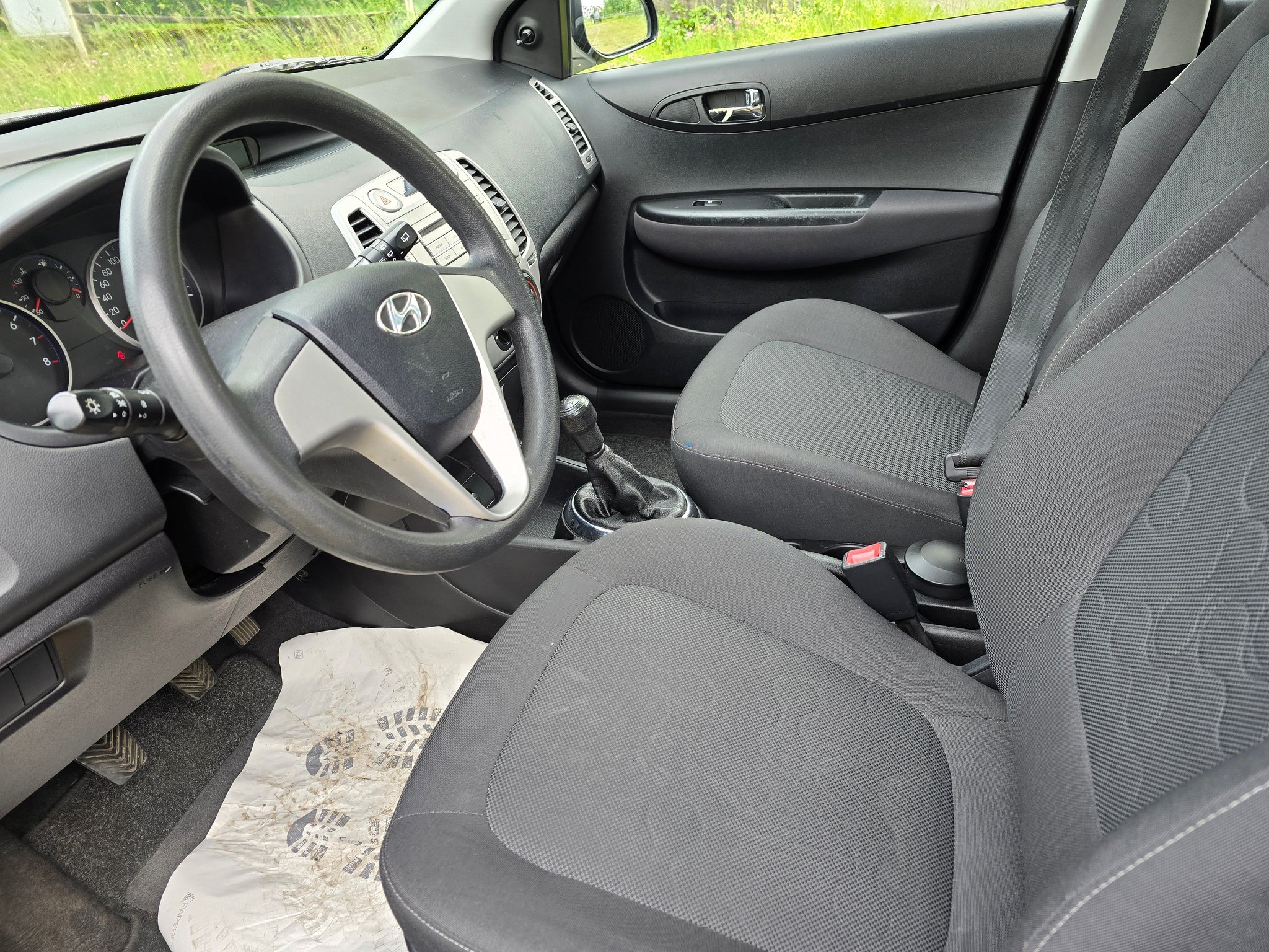 USB- und AUX-Anschluss