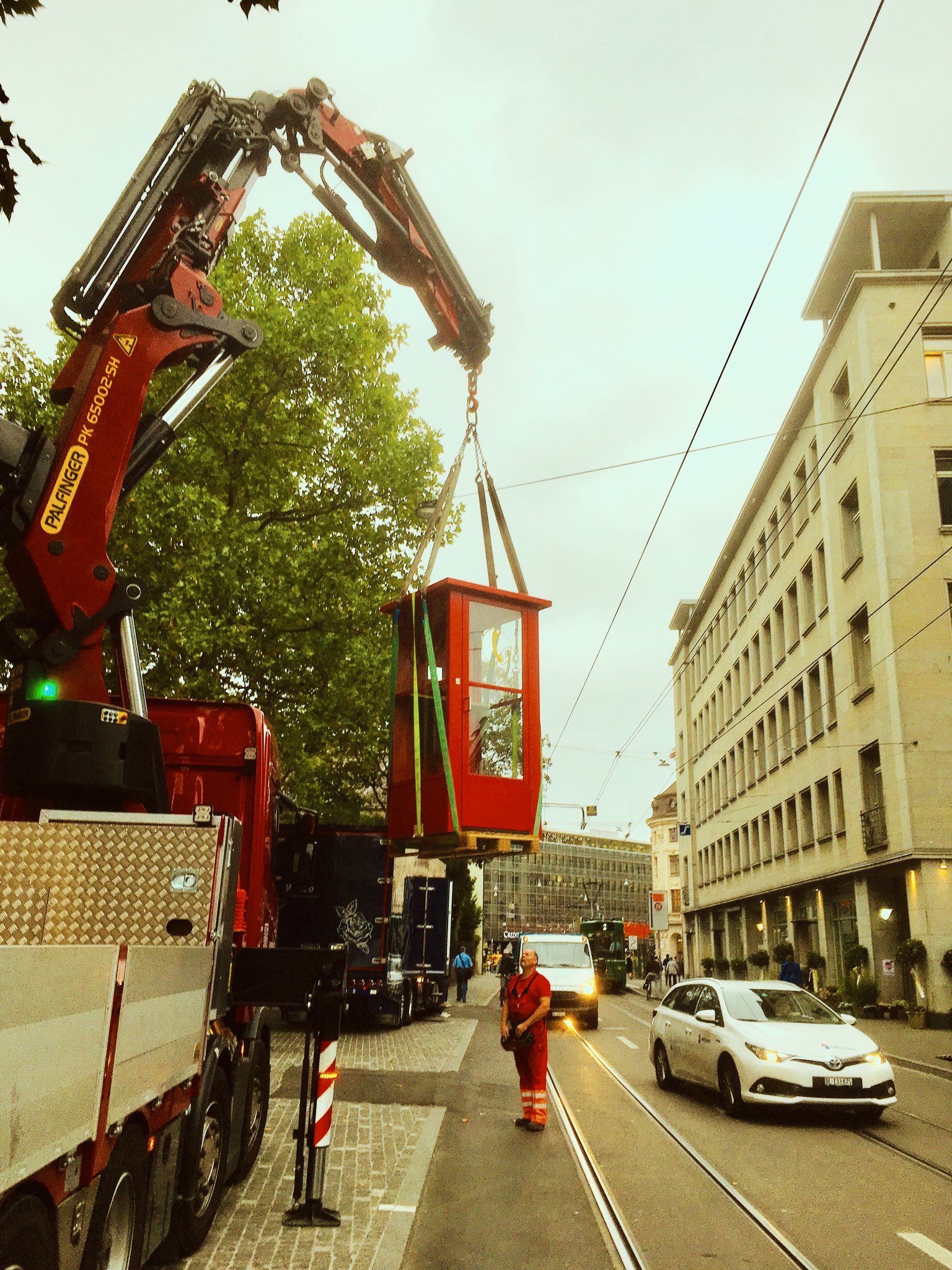 Ankunft bei der Elisabethenkirche.
