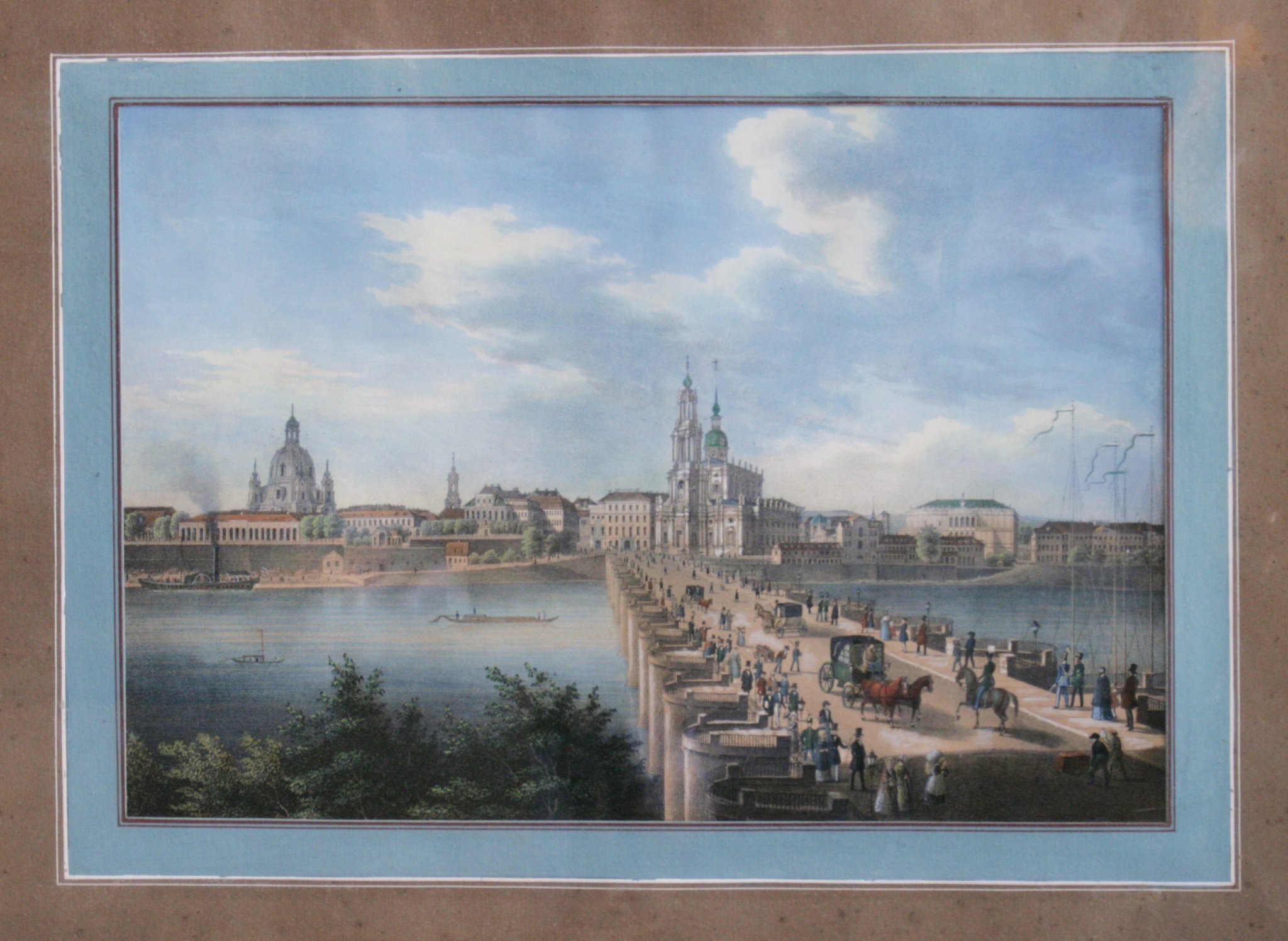 die Augustusbrücke in Dresden von der Neustadt aus