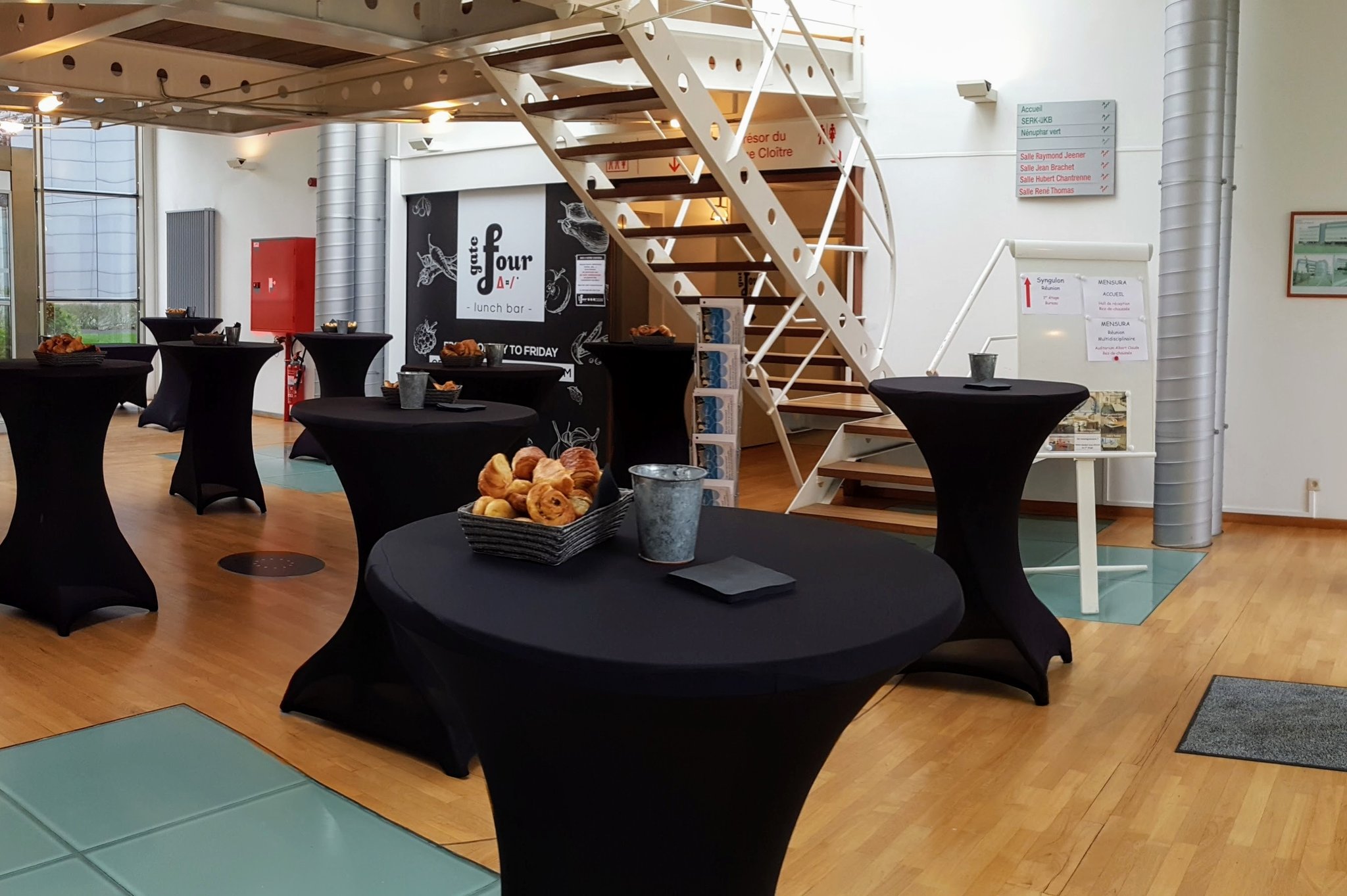 Hall de réception pour les prestations traiteur