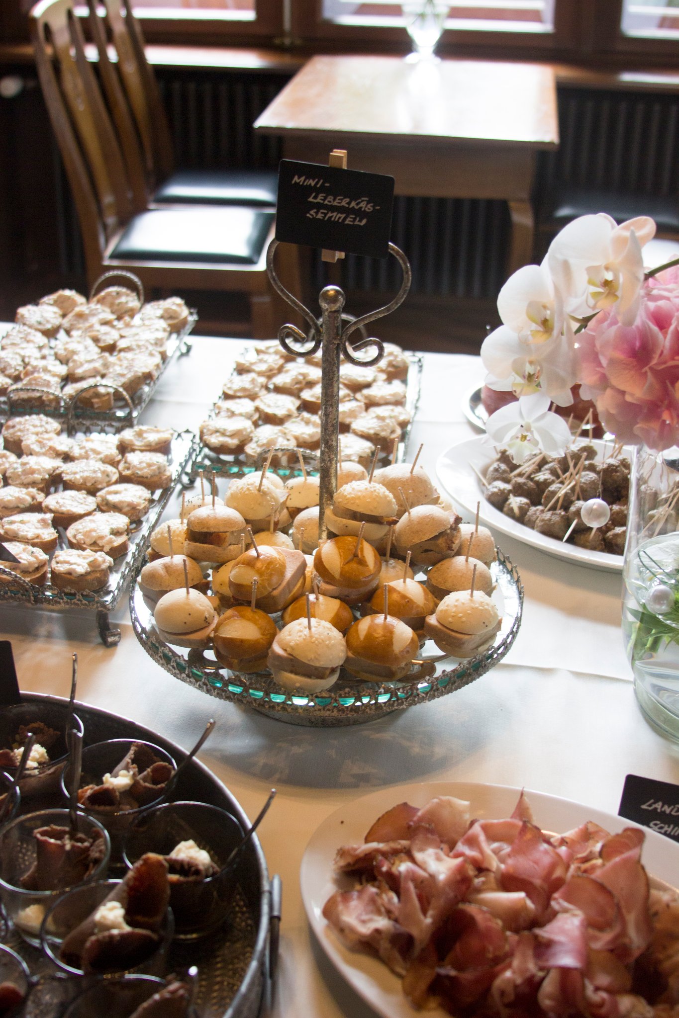 Mini Leberkäsesemmeln