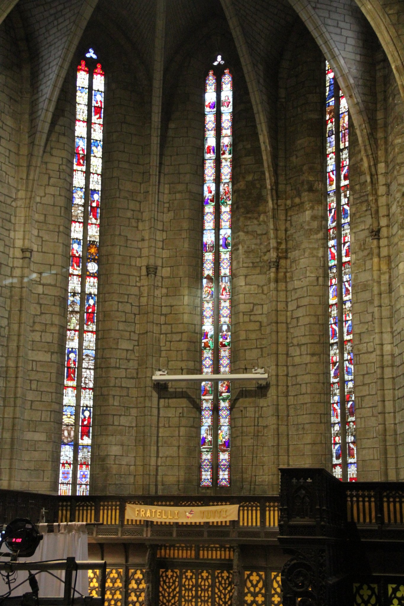 Les vitraux de le collégiale - (c) JDR