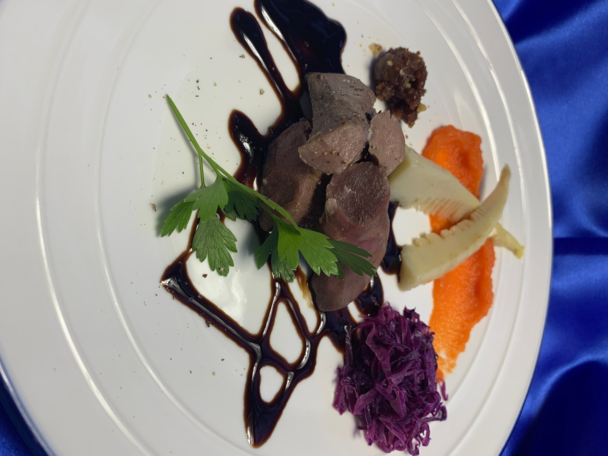 鹿ヒレ肉のロースト