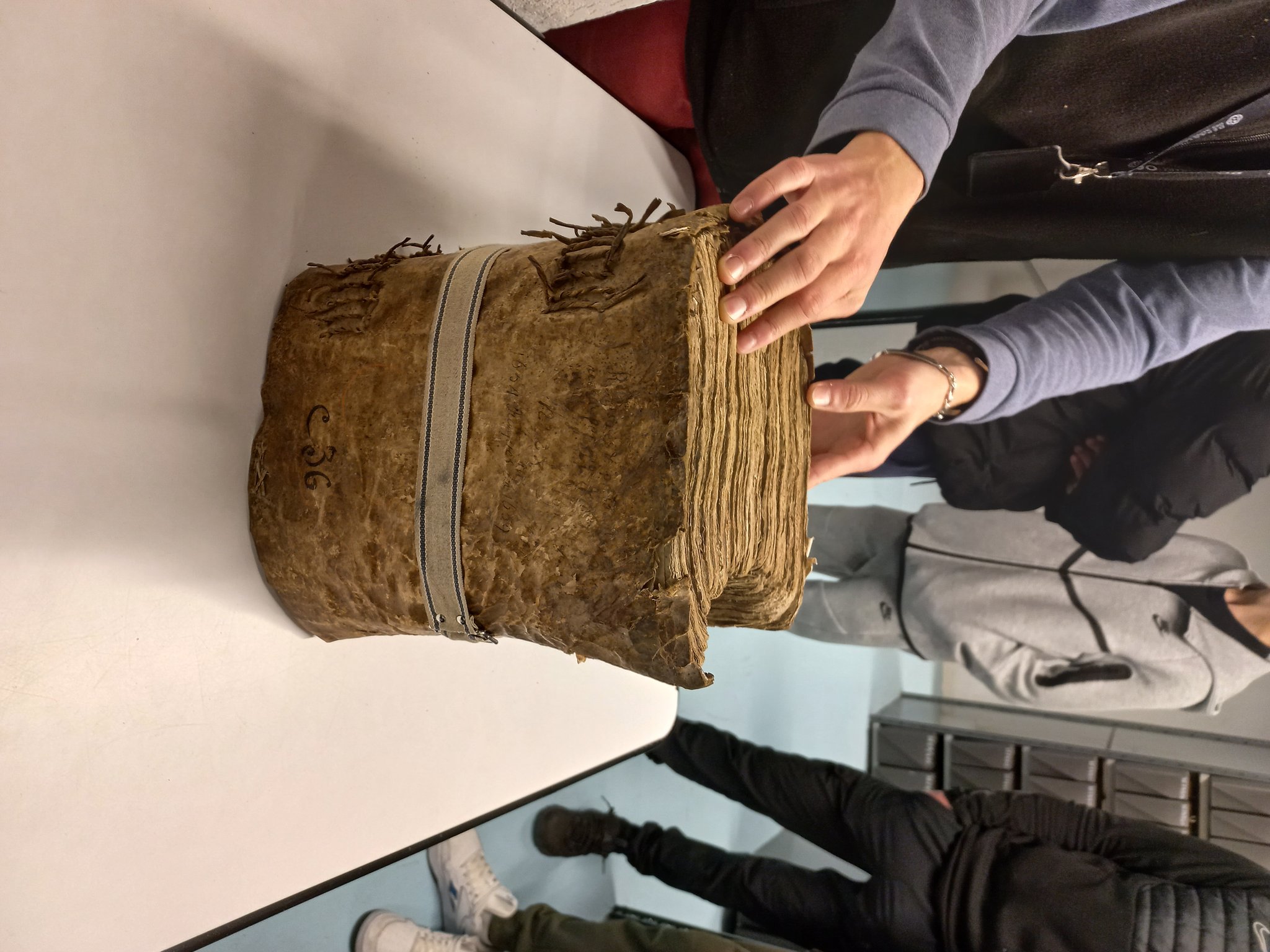 Un recueil d'actes notariés (17è s.)